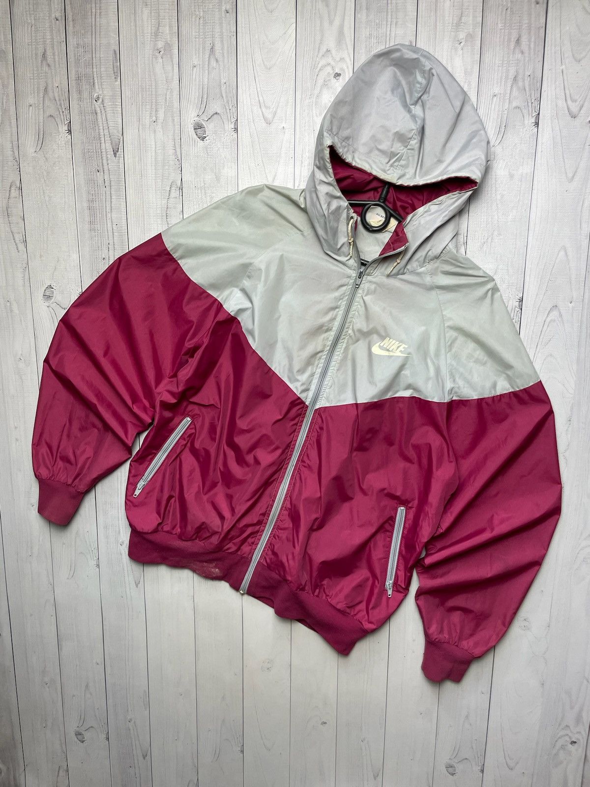 Vintage Vintage Nike Windrunner jacket USA rare Size US XL / EU 56 / 4 - 1 Thumbnail