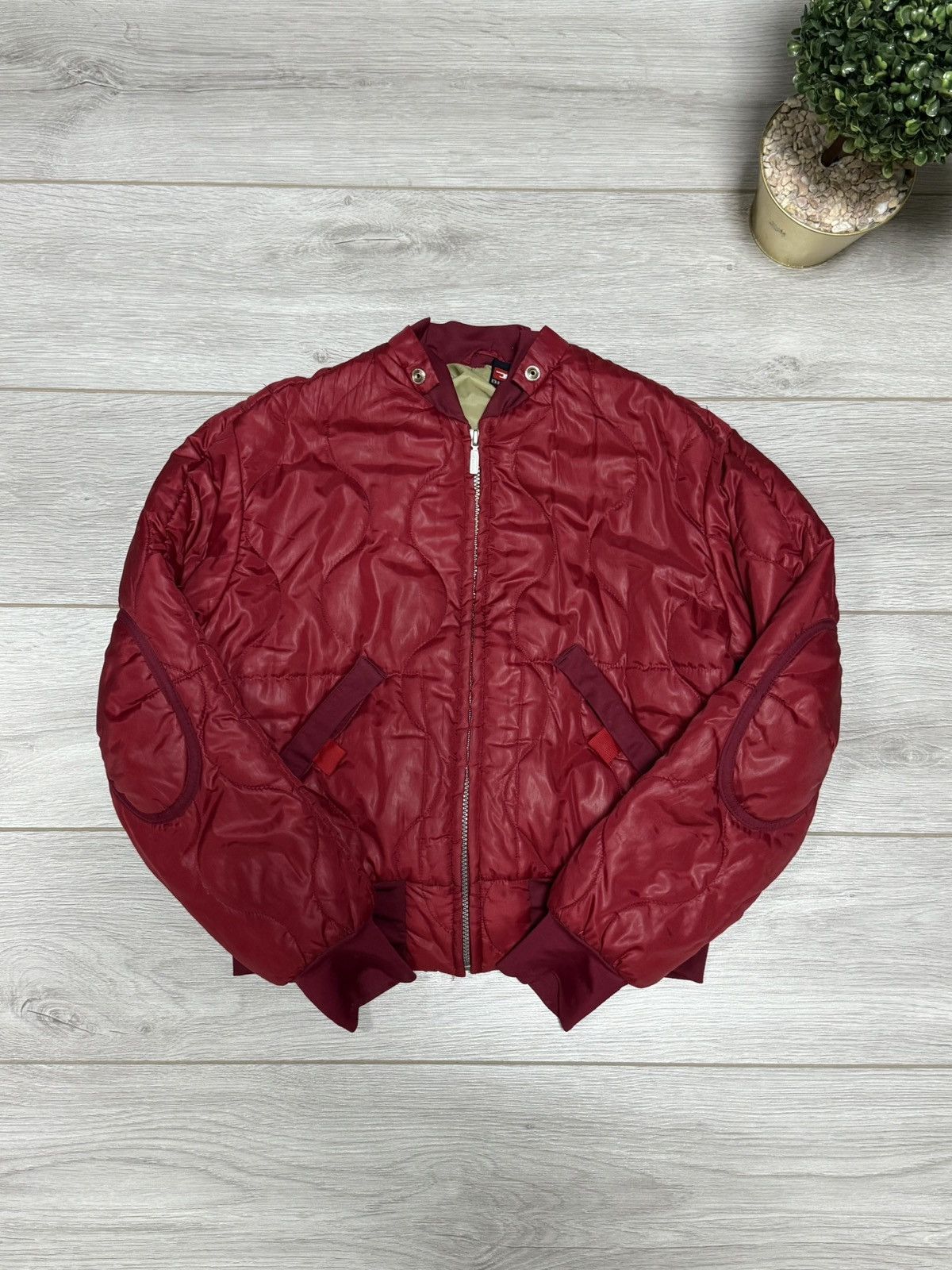 Diesel Diesel vintage quilted RARE bomber jacket avantgarde Size L / US 10 / IT 46 - 1 Thumbnail