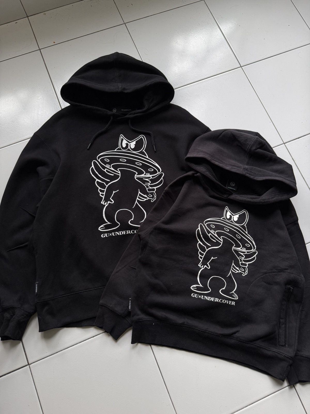 GU × Undercover Gu X Undercover Hoodie ( Free Kids Hoodie) Size US M / EU 48-50 / 2 - 3 Thumbnail