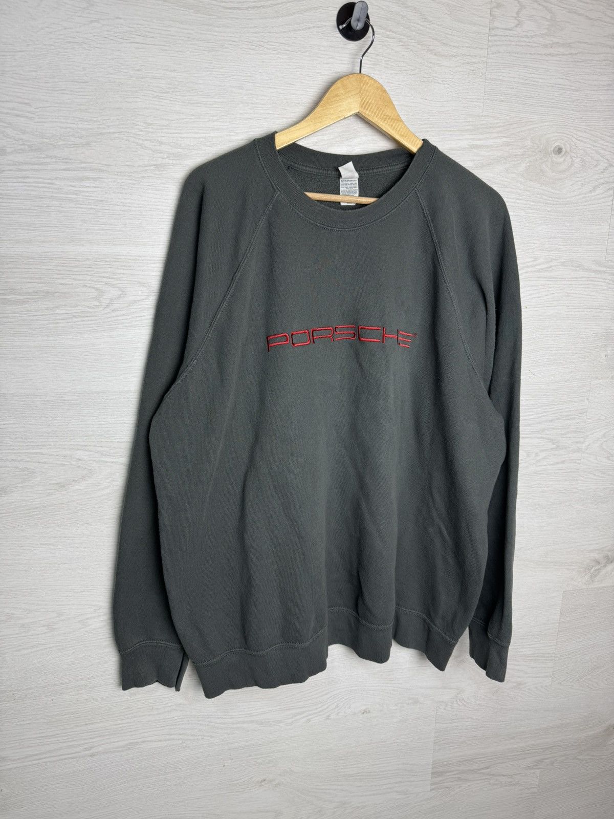 Vintage Vintage Porsche Grey Crewneck Sweatshirt Size US XXL / EU 58 / 5 - 1 Thumbnail