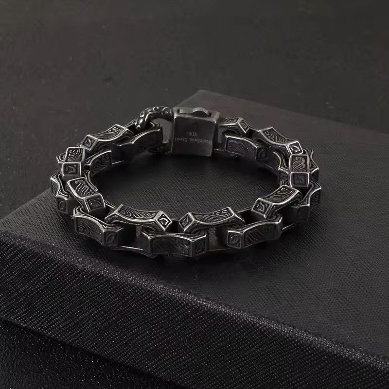 Vintage Vintage Black Chunky Mysterious Symbol Charm Bangle Size ONE SIZE - 1 Thumbnail