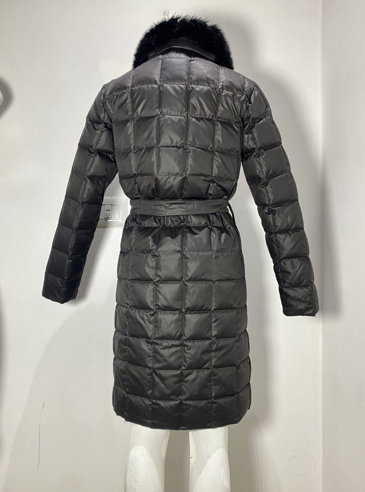 Herno Herno Women's long down jacket with fur collar Size M / US 6-8 / IT 42-44 - 7 Thumbnail