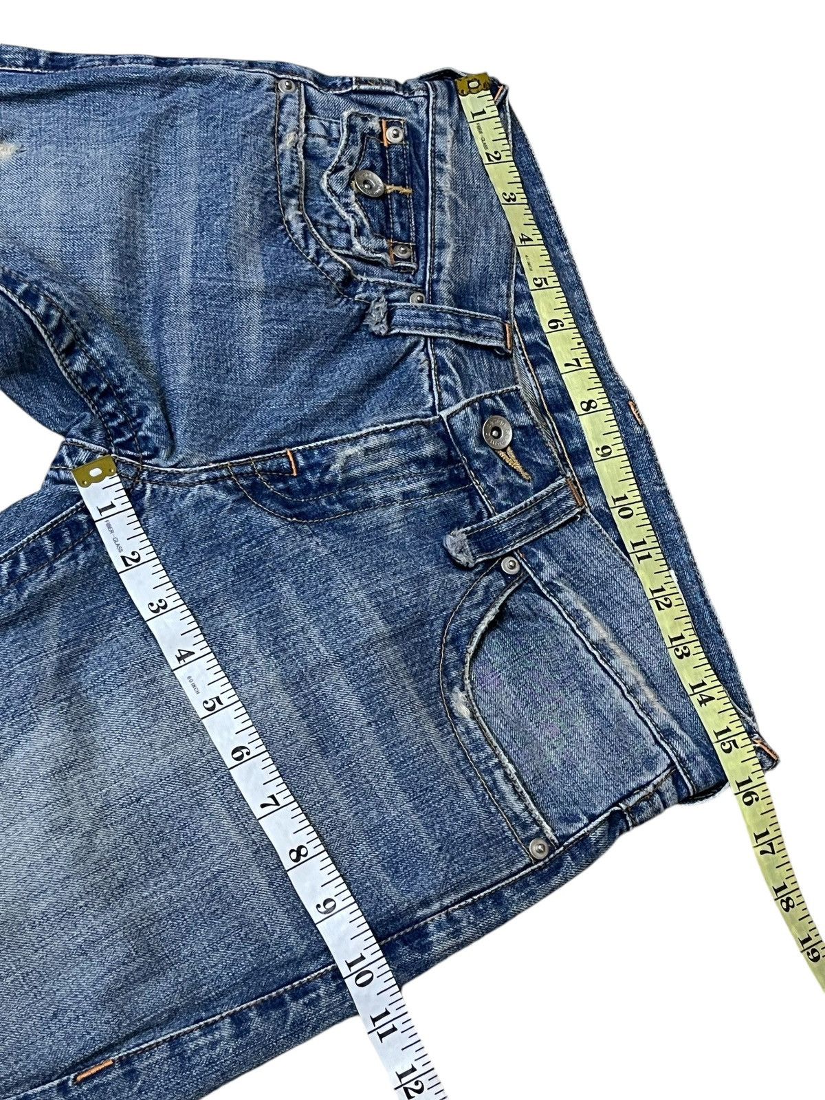 FLARED🔥VINTAGE SEMANTIC DESIGN DISTRESSED FLARE JEANS
