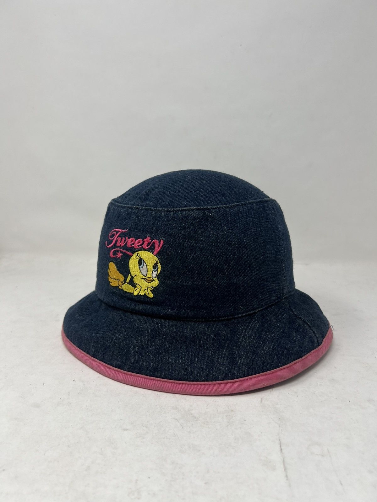 If Six Was Nine Tweety Warner Bros Denim Bucket Hat Size ONE SIZE - 1 Thumbnail