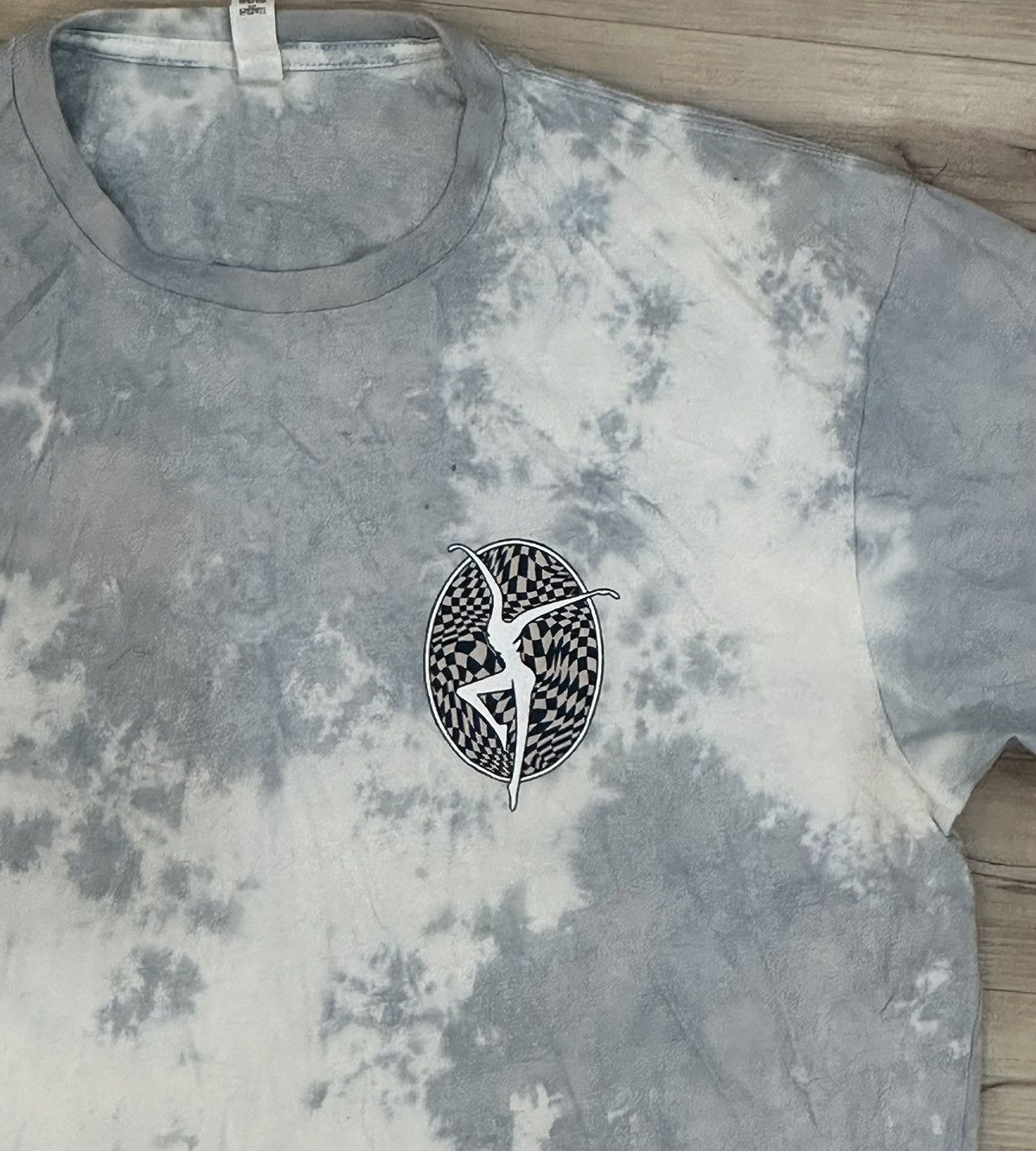 Vintage Dave Matthews Band Vintage Tye Dye XL Size US XL / EU 56 / 4 - 3 Thumbnail