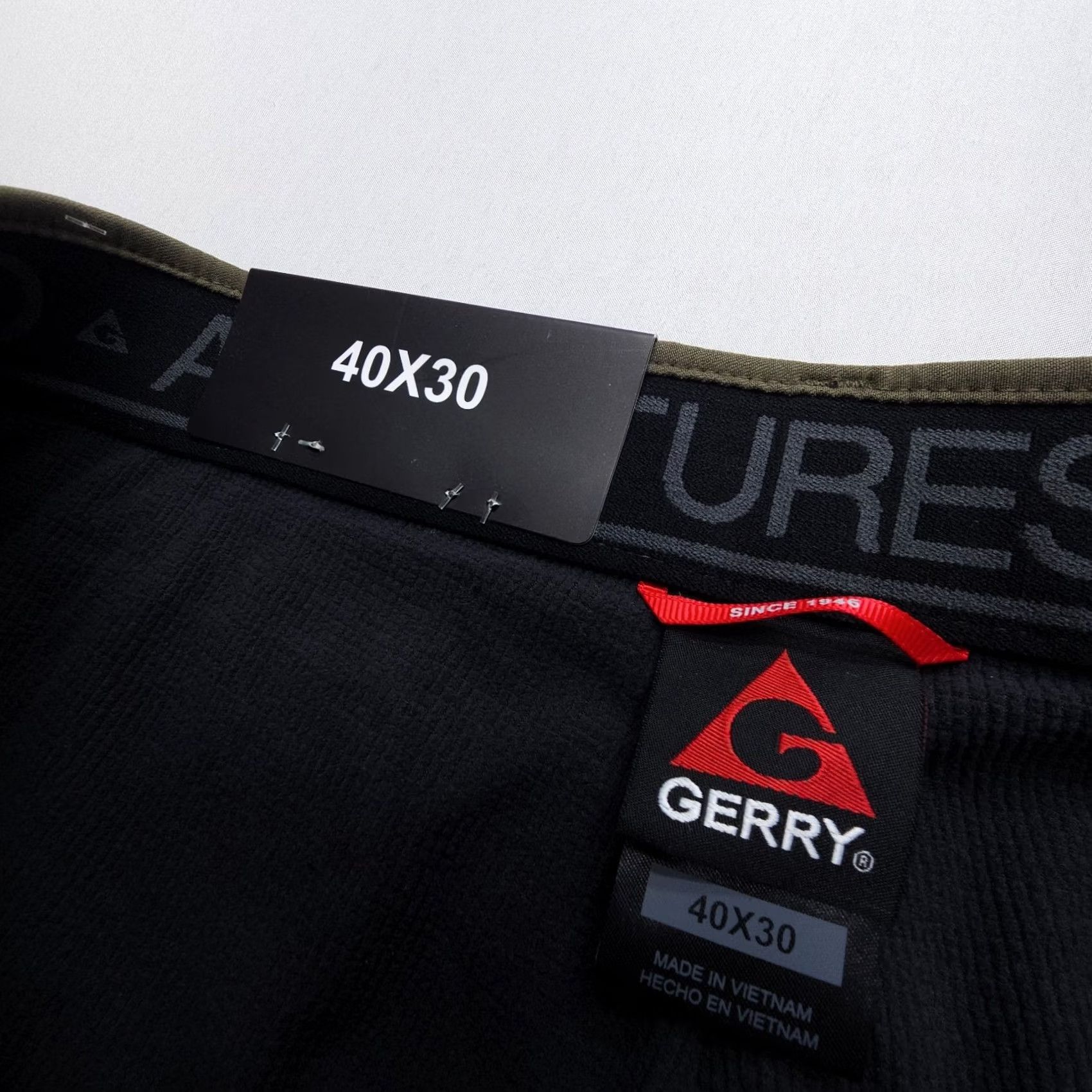 Vintage Gerry Thermal Fleece Lined Hiking Tech Pants Mens 40 x 30 Green NWT Camping Cargo Pants Mens Green Thermal Lined Hiking Tech Pants Nascent 40x30 Size US 40 / EU 56 - 7 Thumbnail