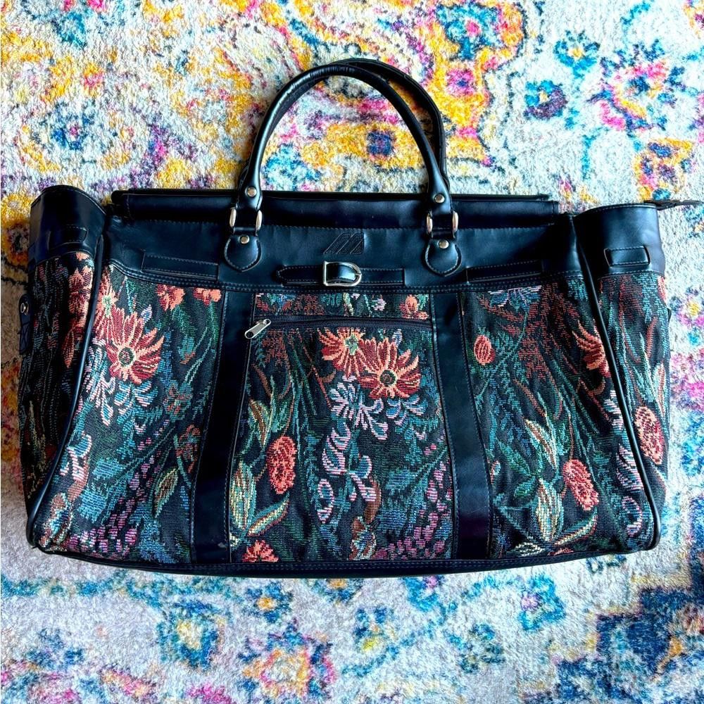 MLB Vintage Atlantic Floral Tapestry Weekend Bag Size ONE SIZE - 1 Thumbnail