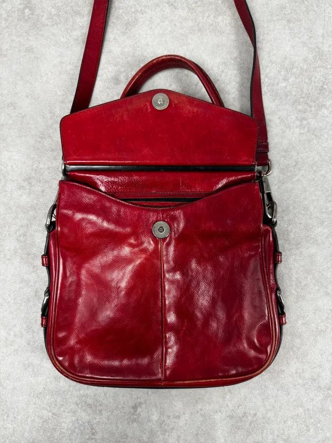 Yves Saint Laurent AW2002 Yves Saint Laurent Red Leather Shoulder Bag Size ONE SIZE - 7 Thumbnail