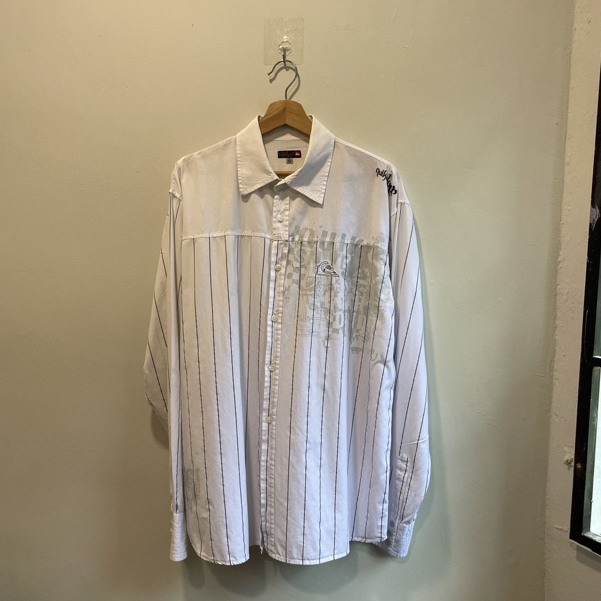 Quiksilver Vintage 90s Tribal Quiksilver Surfing Button Shirt Size US XL / EU 56 / 4 - 1 Thumbnail