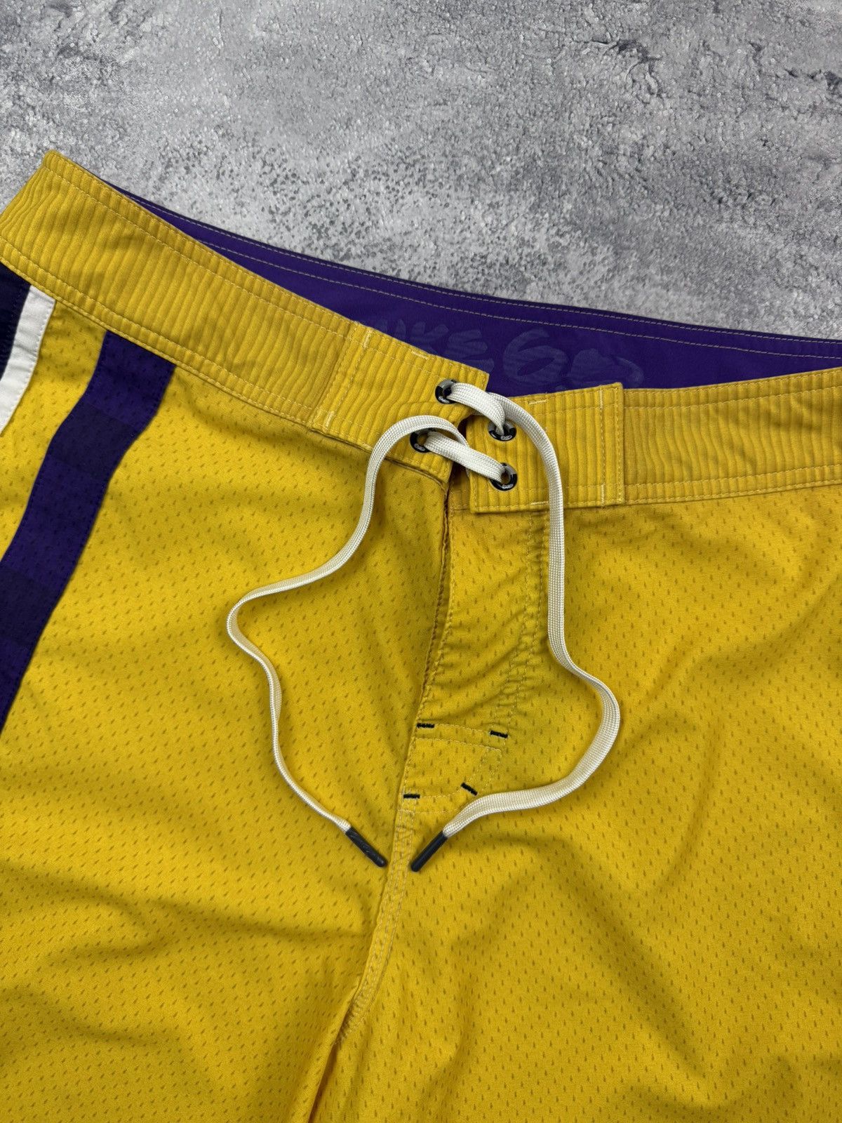 Nike Vintage Y2K Nike 6.0 Swoosh Shorts Yellow Drill Streetwear Size US 34 / EU 50 - 9 Thumbnail