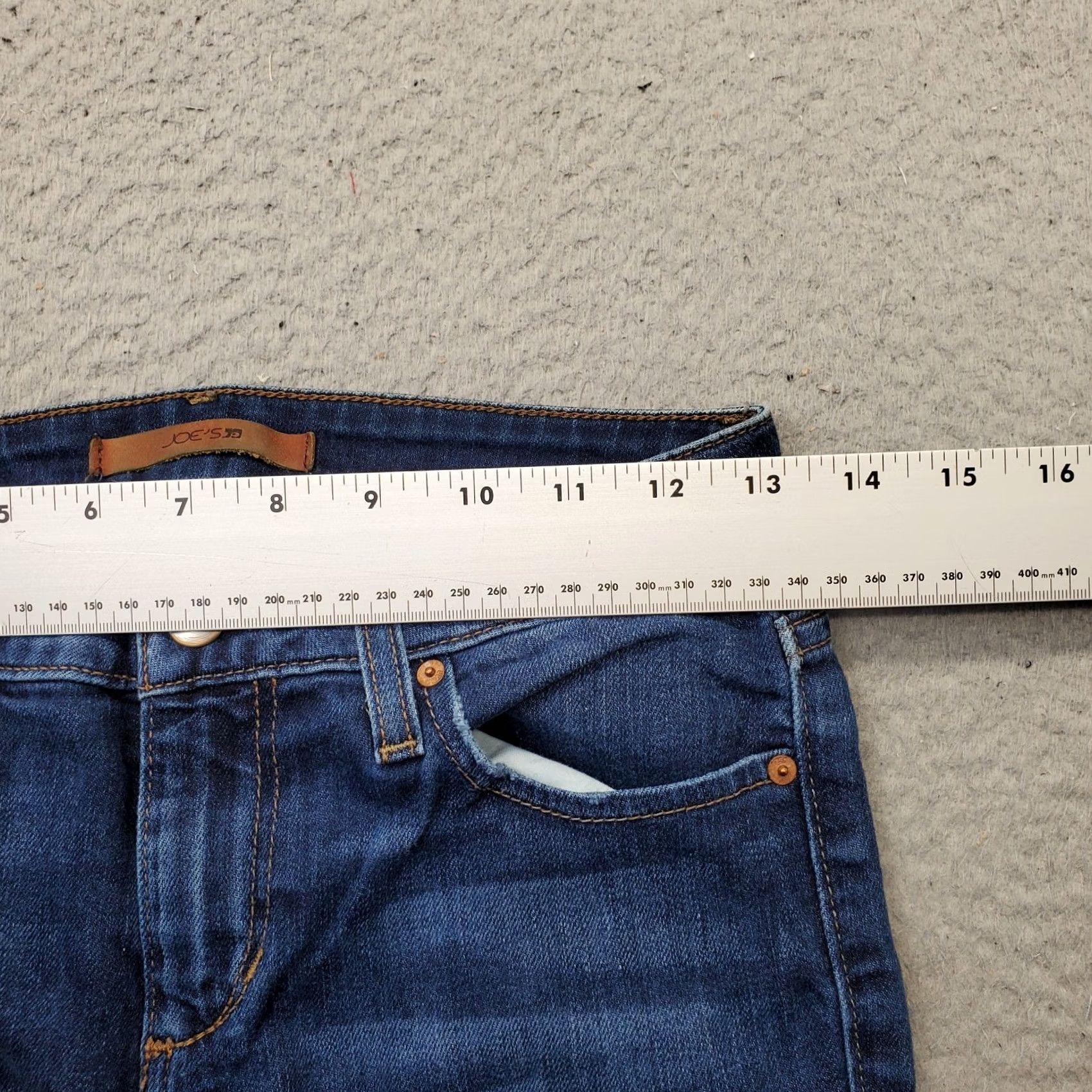 Vintage Joe's Jeans Womens Jeans Blue Denim Medium Wash Wiskered Streetwear Skinny Leg Size 25 Size 42" / US 20 - 6 Thumbnail