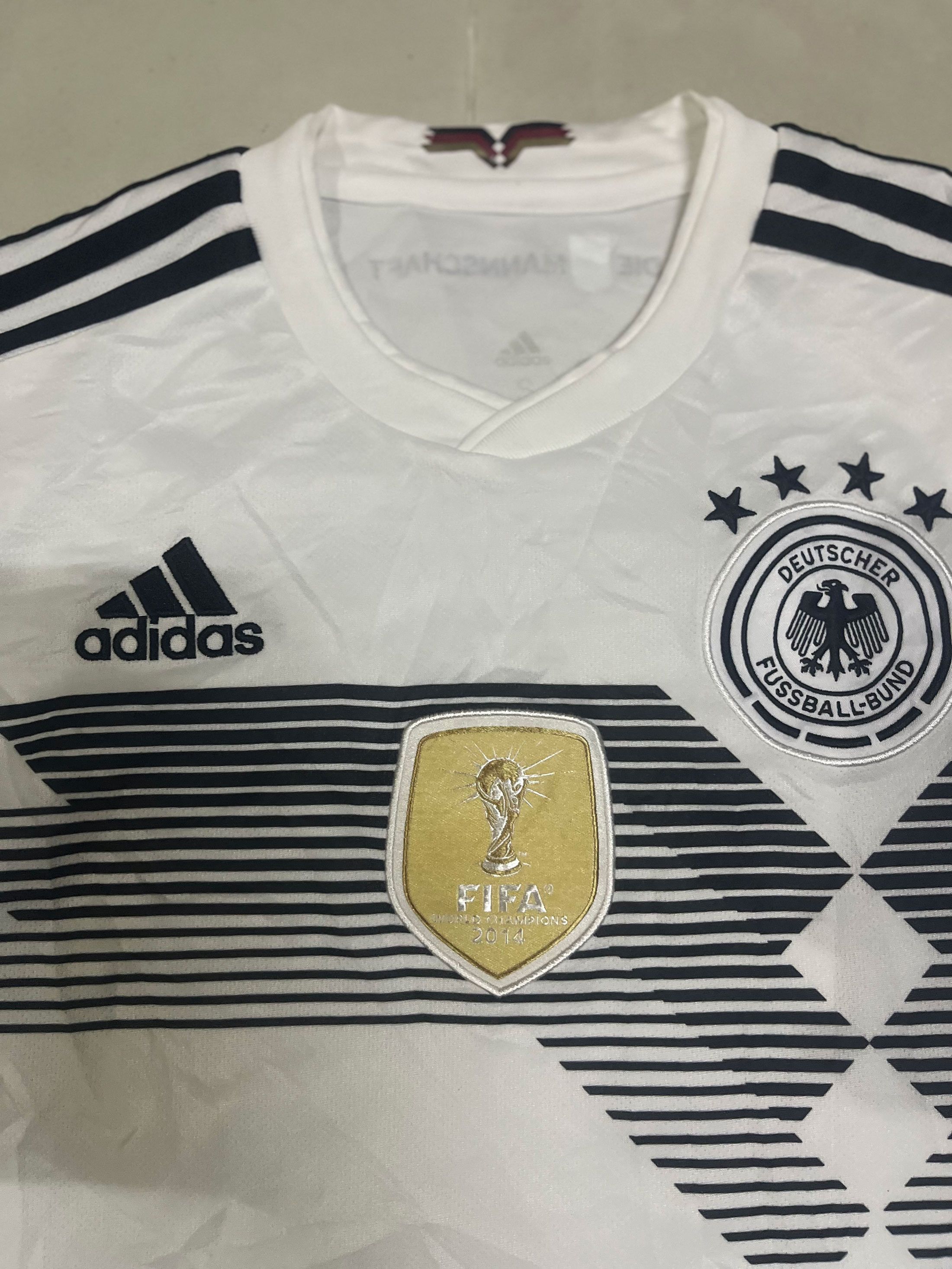 Adidas Adidas Germany 2014 World Cup Kit Deutschland Size US S / EU 44-46 / 1 - 2 Thumbnail