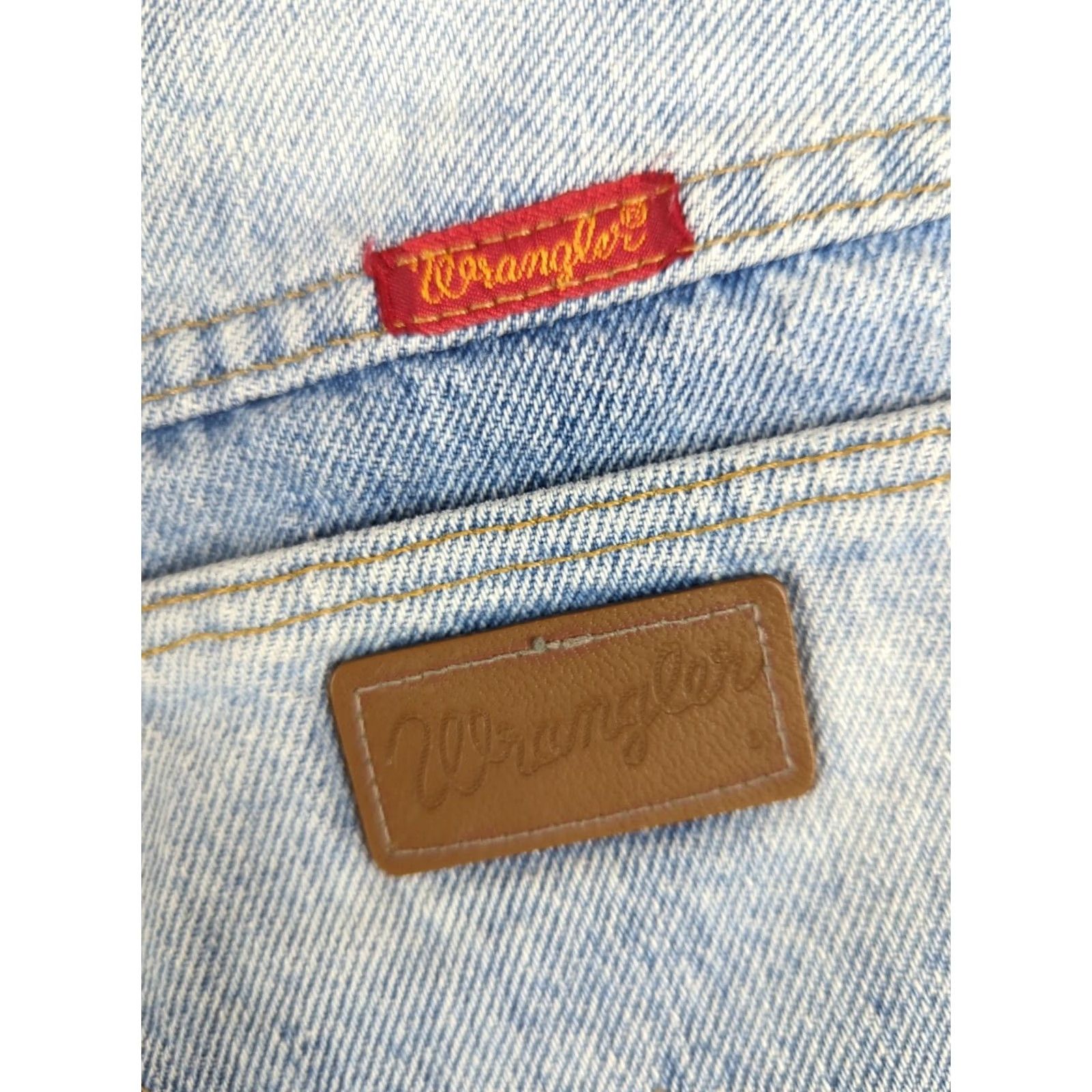 Wrangler VINTAGE Wrangler Shorts Women's 9 Denim Blue 90s Western 5-Pocket Wrangler Brand Regular Mom Rise See Pictures US Made XS? Size 30" / US 8 / IT 44 - 3 Thumbnail