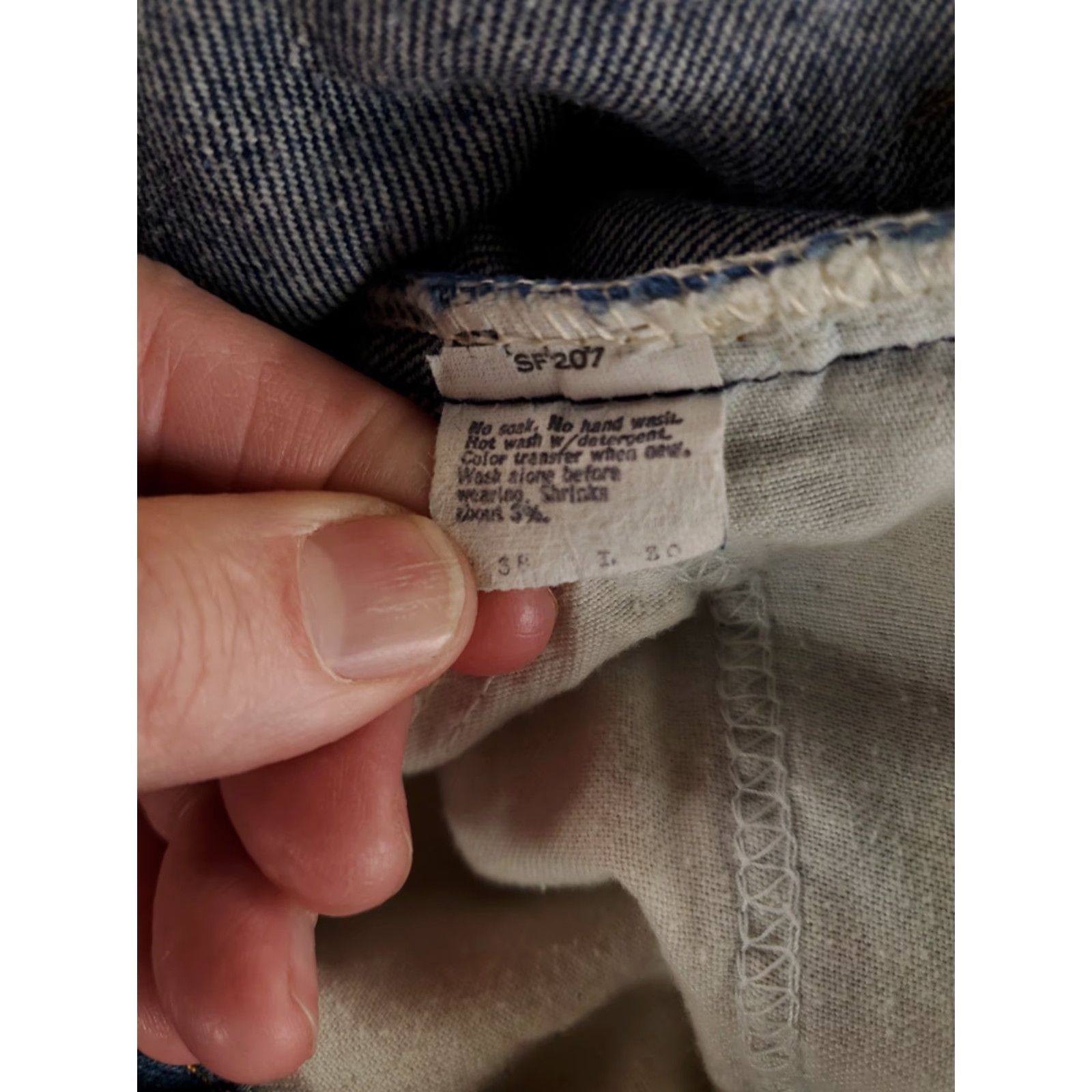 Levi's VINTAGE Levi's 517 Bootcut Jeans Blue Orange Tab Mens 38x30 38x29 Actual Mens Size US 38 / EU 54 - 7 Thumbnail