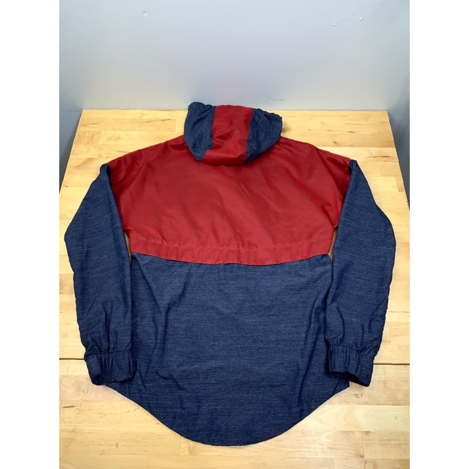 Nike Nike Windbreaker Jacket Hooded XS Full Zip Activewear Blue Men Jacket XS Nike 5491 MENS Windbreaker Size US XS / EU 42 / 0 - 2 Thumbnail