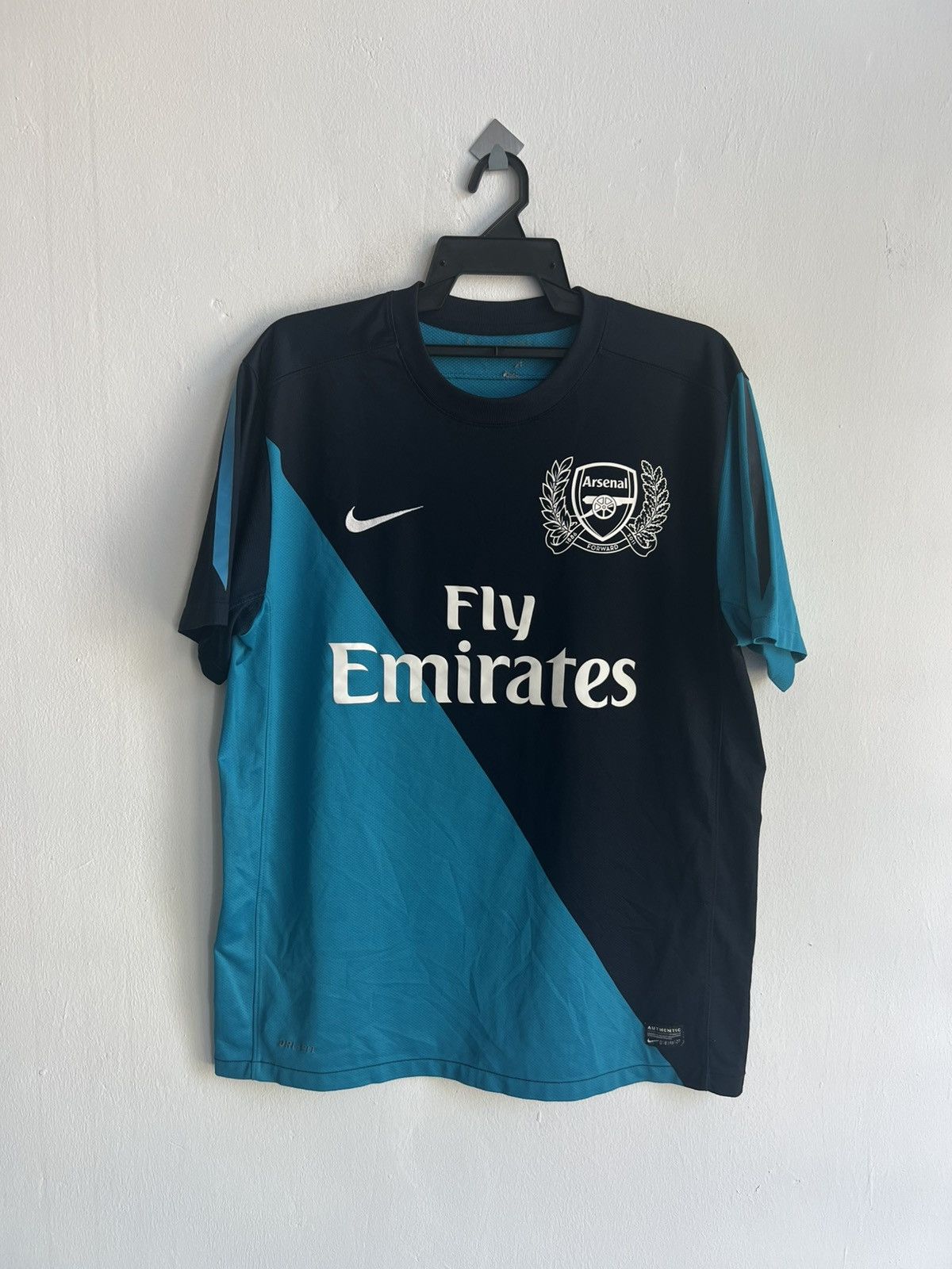 Nike Original Nike 2011-12 Arsenal FC Away Jersey Large Size US L / EU 52-54 / 3 - 1 Thumbnail