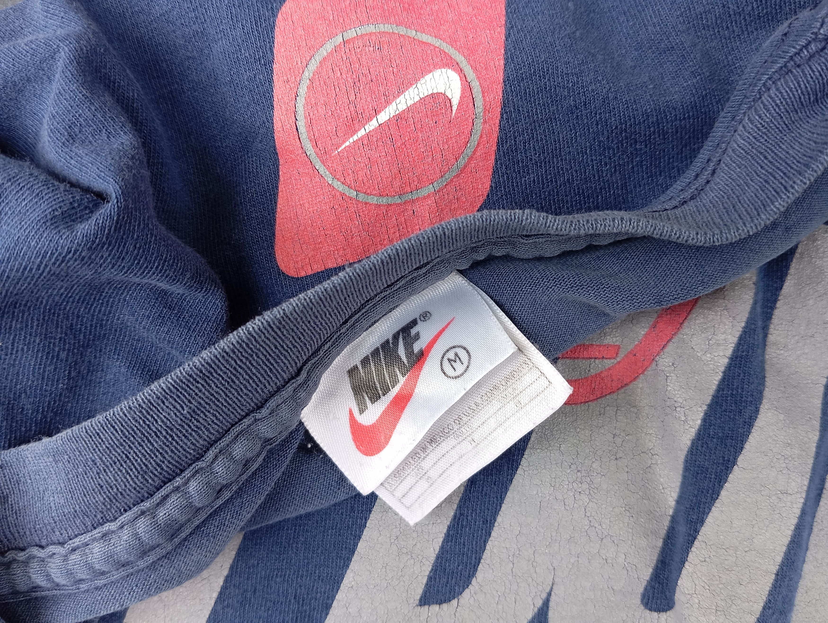 Nike × Vintage Nike Just Do It JDI 🏀 Vtg Tshirt 2000s Y2K 🎉 Size US M / EU 48-50 / 2 - 3 Thumbnail
