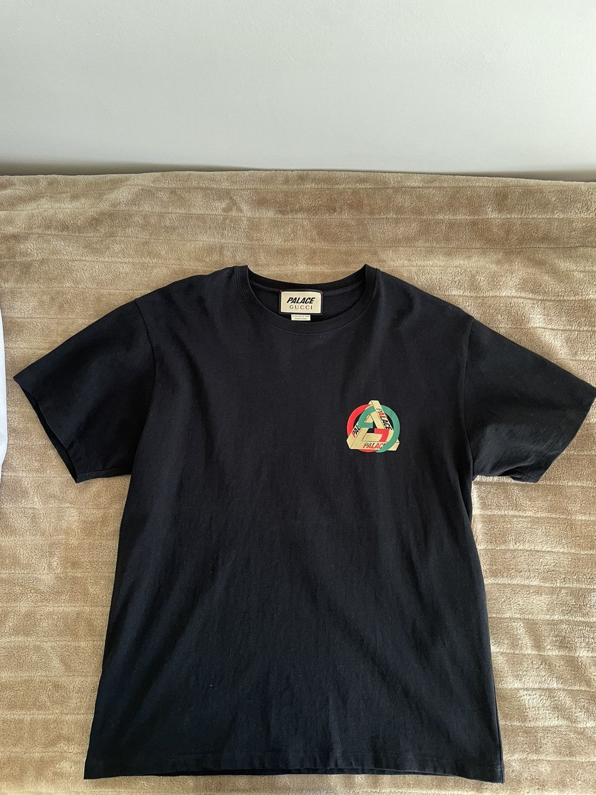 Gucci × Palace Gucci X Palace t shirt | Grailed