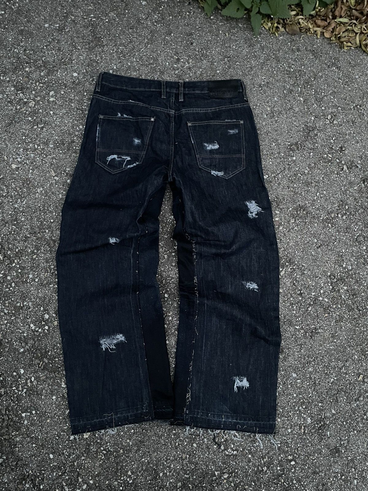 Japanese Brand Custom baggy distressed jeans blue Size US 33 - 11 Thumbnail