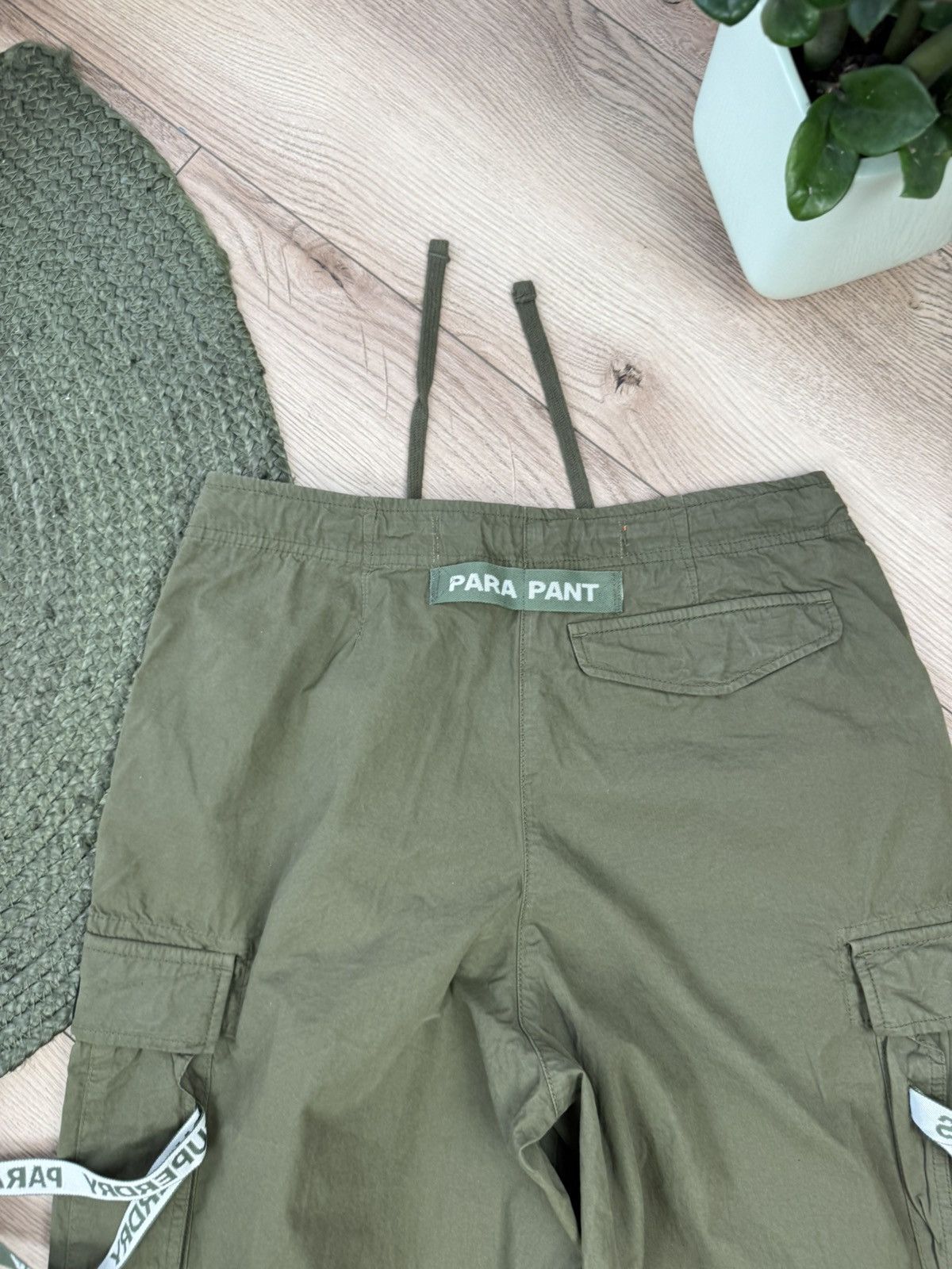 Japanese Brand × Superdry Japanese Cargo Parachute pants baggy Superdry Size US 31 - 11 Thumbnail