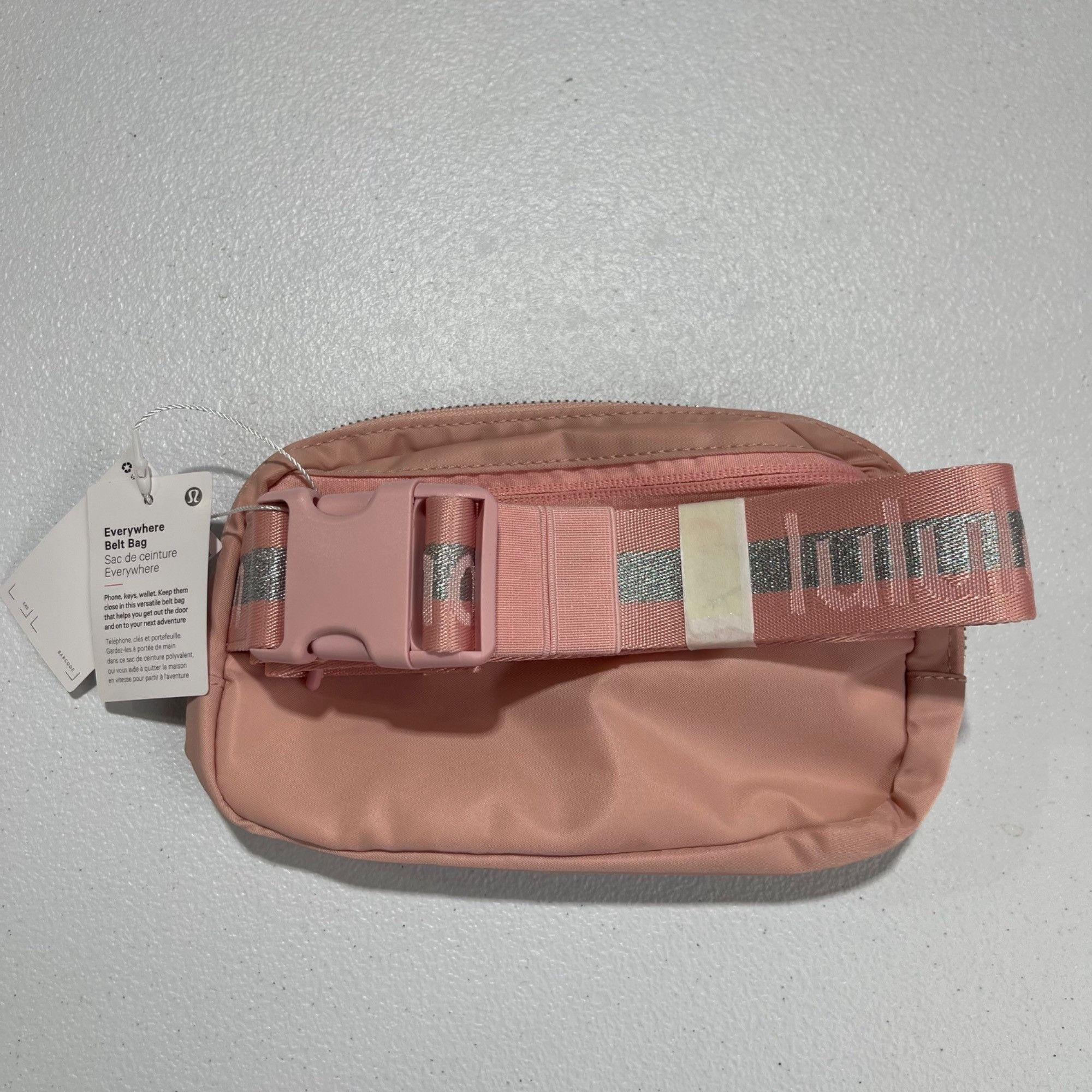 Lululemon NWT LULULEMON EVERYWHERE BELT BAG 1L -PINK PASTEL Size ONE SIZE - 3 Thumbnail