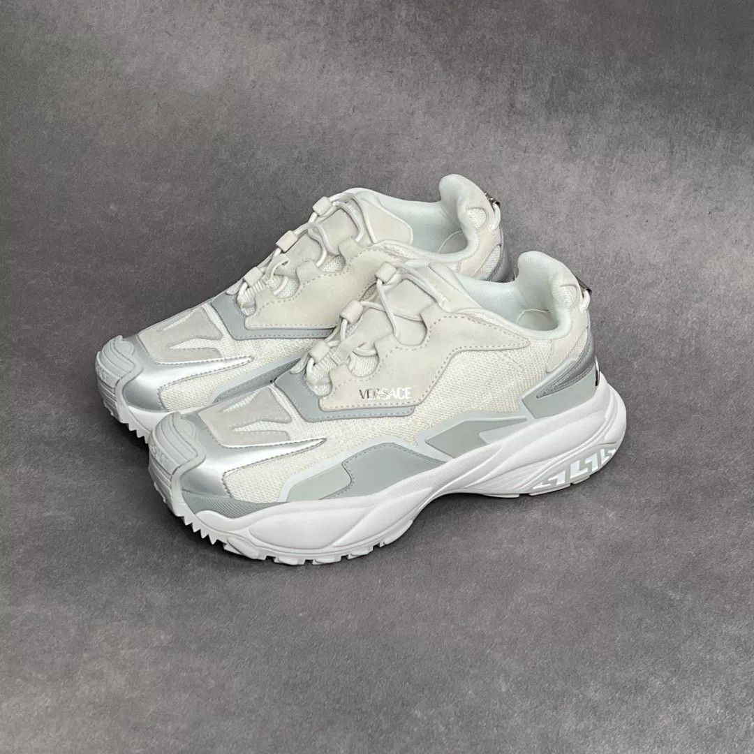 Versace Versace Casual White Lowtop Sneakers 9 Men Size US 9 / EU 42 - 1 Thumbnail