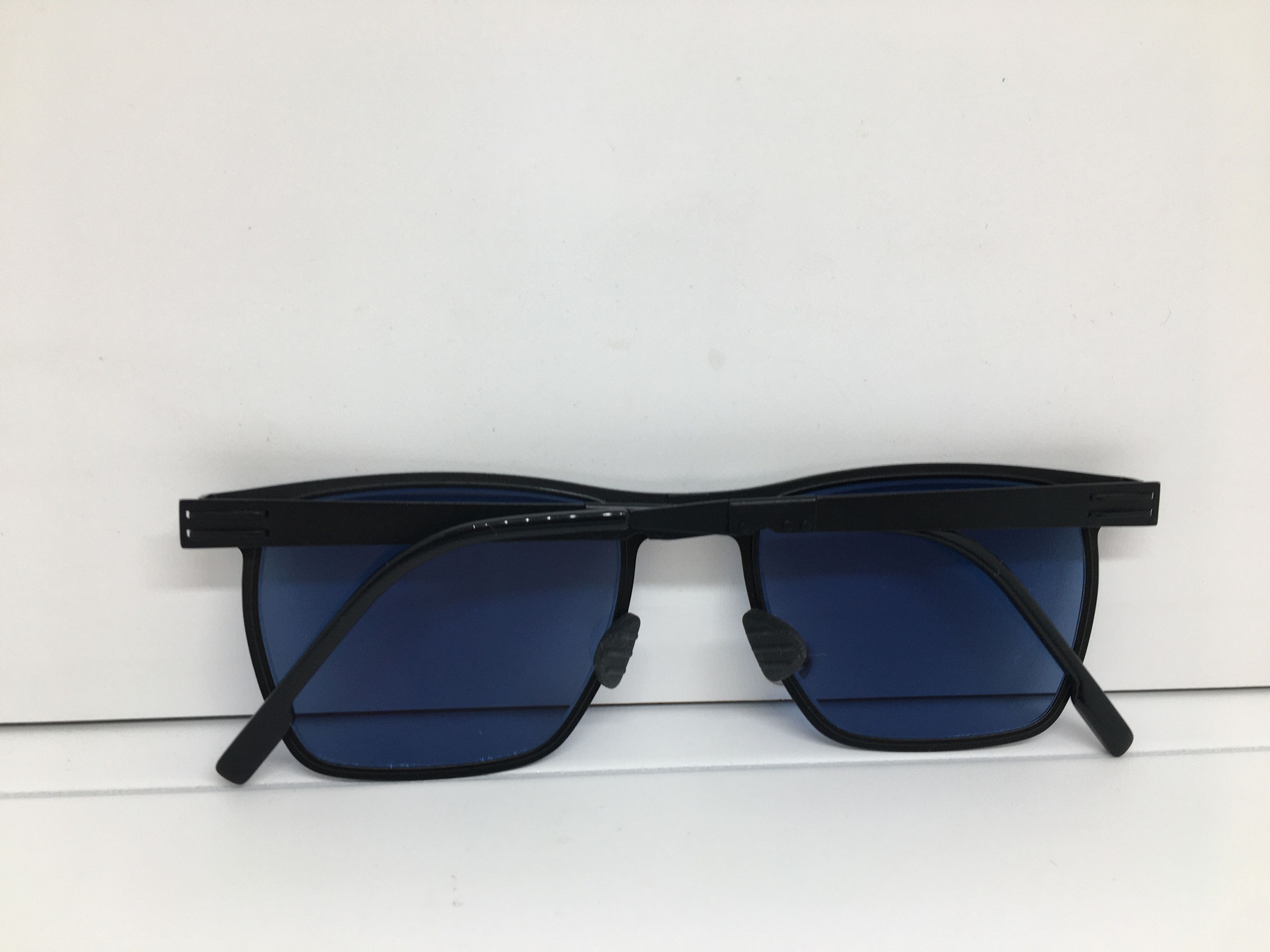 Other Supper Thin Matte Black Alloy Folded Sungalasses Frame Size ONE SIZE - 8 Thumbnail