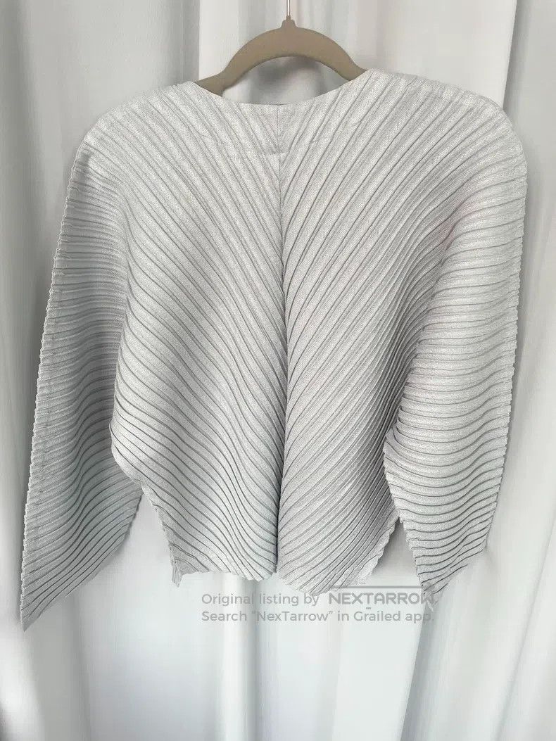 Issey Miyake Issey Miyake Diagonal Stripe Silver Gray Coat Size M / US 6-8 / IT 42-44 - 3 Thumbnail