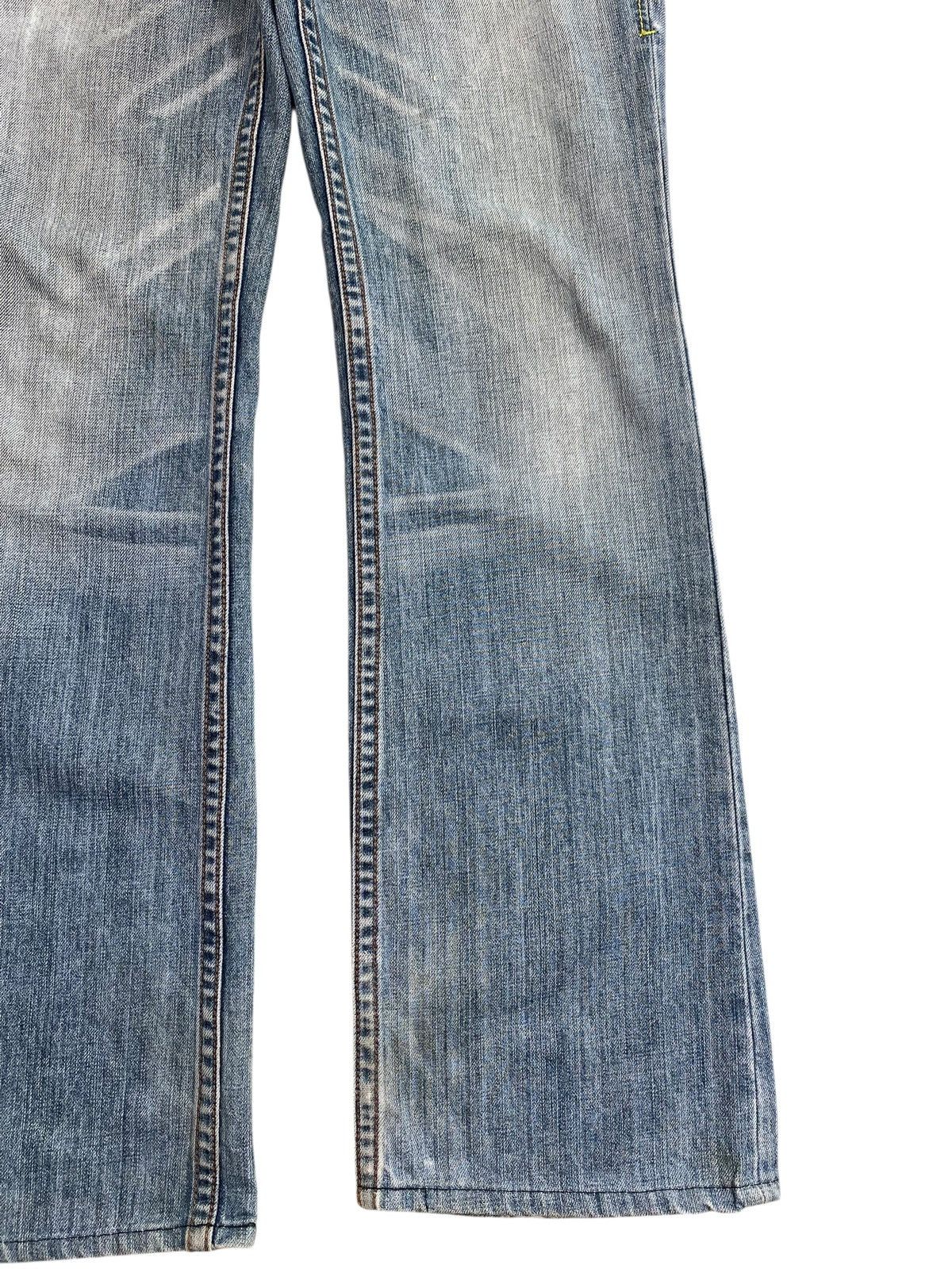 Levi's Levi’s Vintage Whiskers Blue Wash Style Bootcut Jeans Size US 30 / EU 46 - 6 Thumbnail