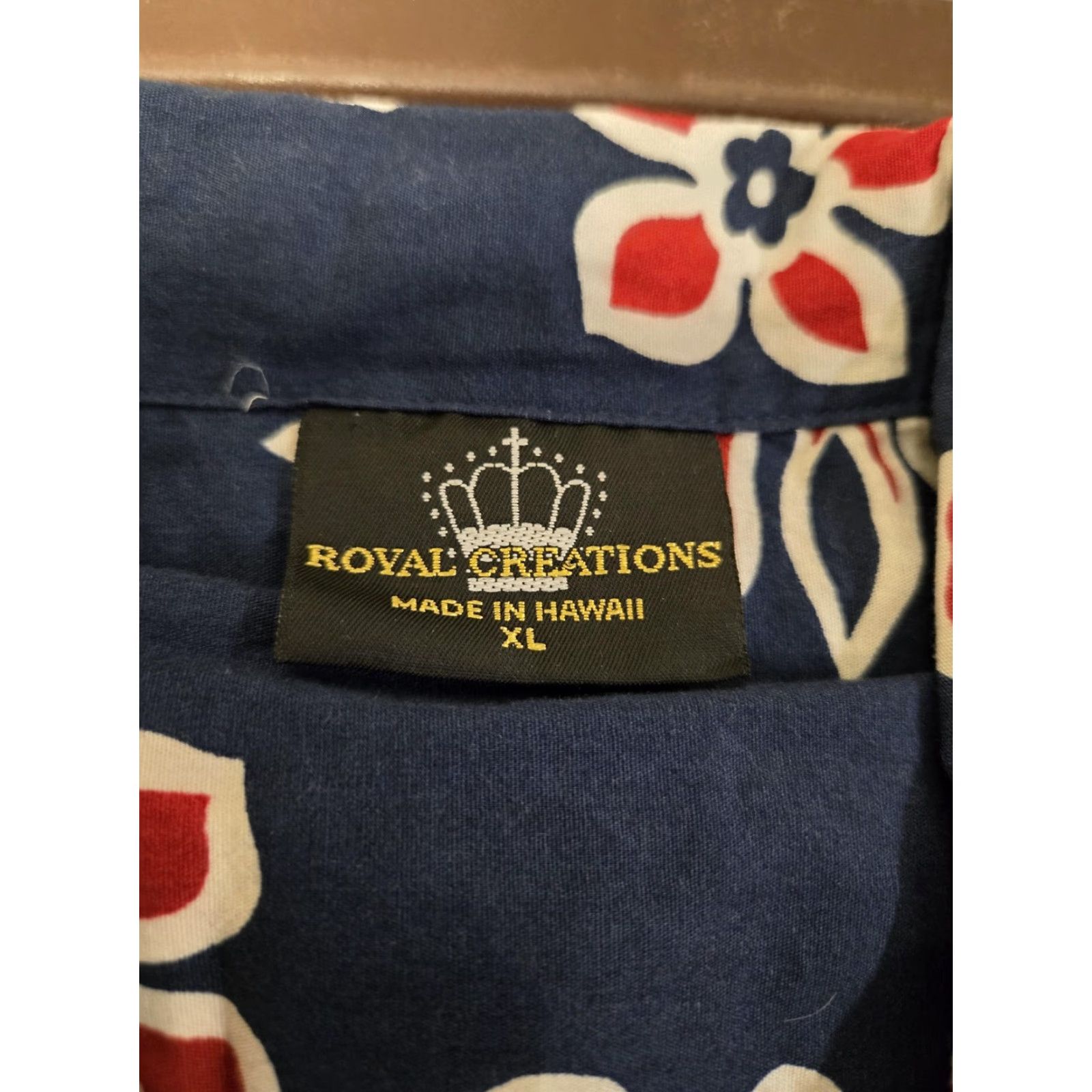 Vintage VINTAGE Royal Creations Shirt Mens XL Navy Hawaiian Floral Button Up Made in Hawaii Size US XL / EU 56 / 4 - 4 Thumbnail