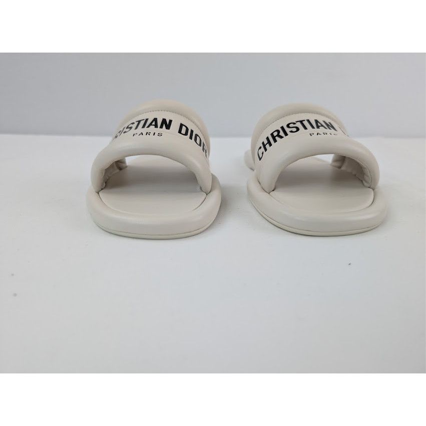 Dior o1rshd1 Every-D Embossed Lambskin Slide Sandal in Off White Size US 7 / EU 40 - 9 Thumbnail