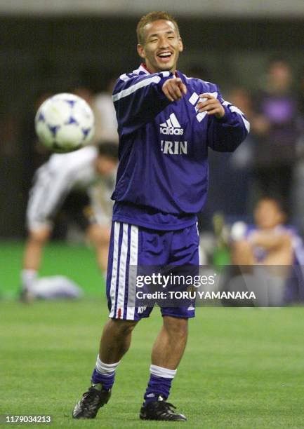 Adidas Japan 99/00 Longsleeves training top (bnwt) Size US L / EU 52-54 / 3 - 8 Thumbnail