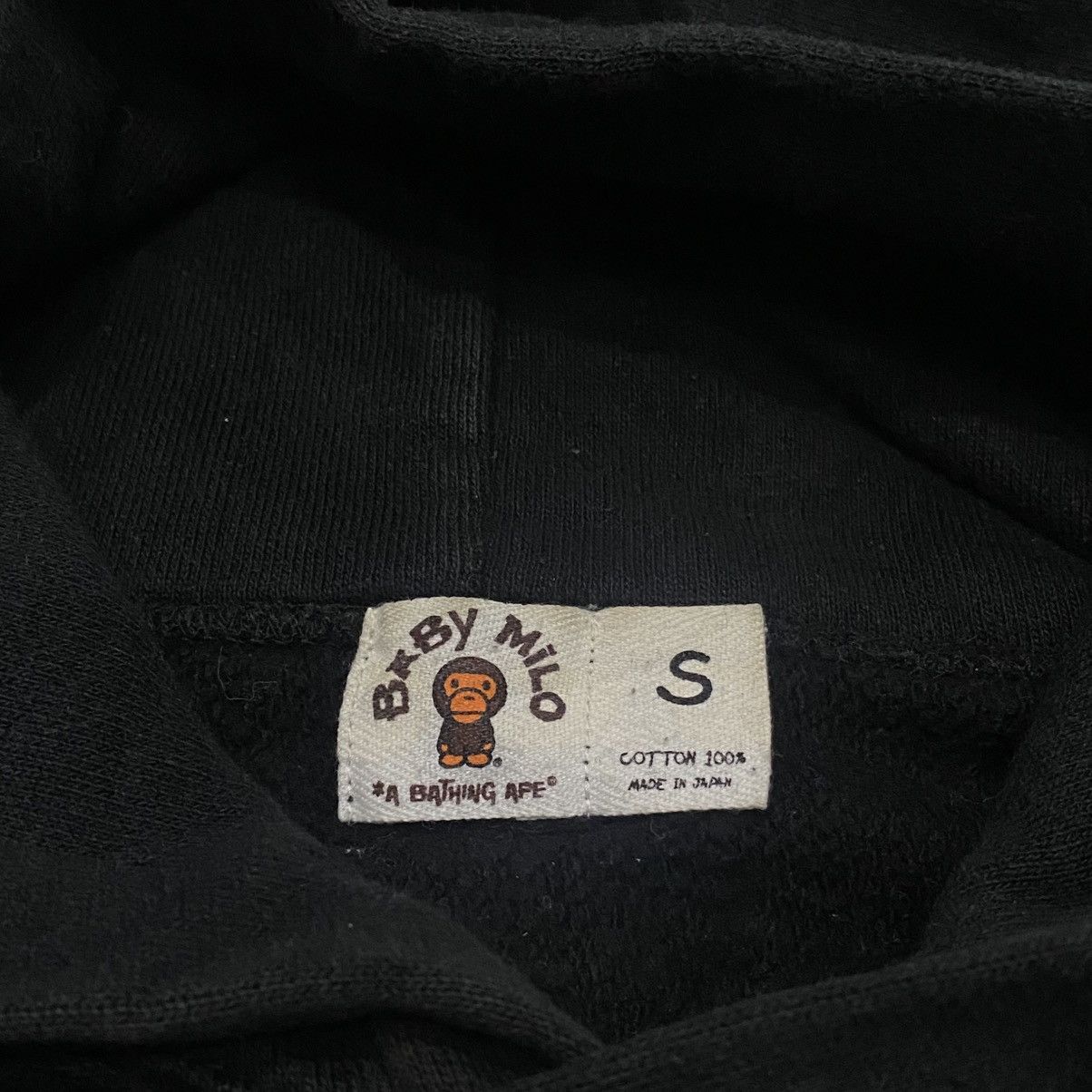 Bape × Kaws Baby Milo Kaws Logo Pullover Hoodie Size US S / EU 44-46 / 1 - 2 Thumbnail