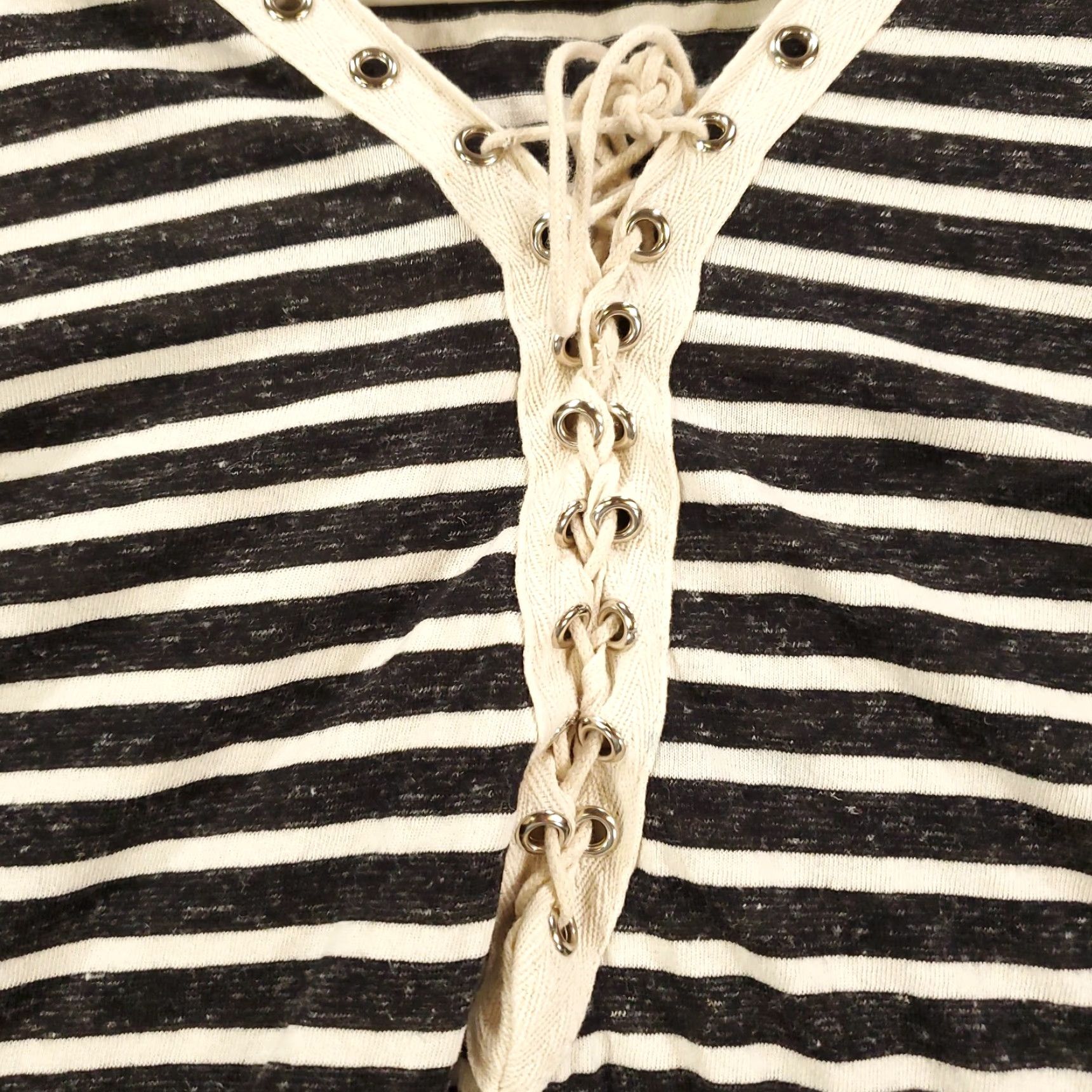 Vintage UMGEE Top Womens XL Black Ivory Striped Tunic Lace Up V-Neck Grommets Short Sleeve Bohemian Classic Nautical Tunic Shirt Womens XL Size XL / US 12-14 / IT 48-50 - 6 Thumbnail