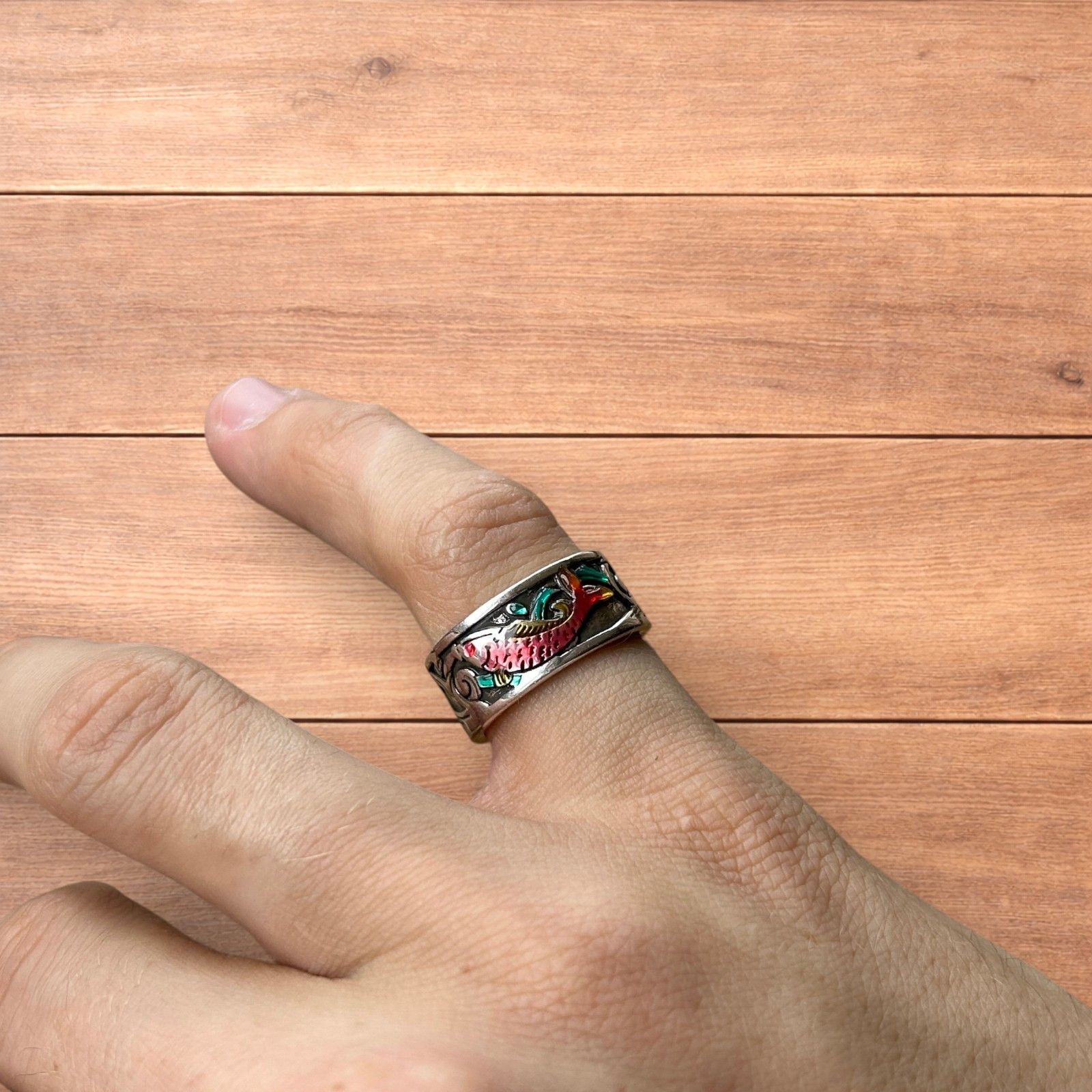 Japanese Brand Vintage style stainless steel retro fish ring in silver. Size ONE SIZE - 1 Thumbnail