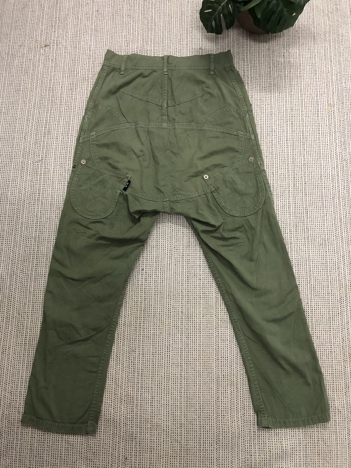 Issey Miyake × Japanese Brand × mercibeaucoup Mercibeaucoup Jevous enprie Harem Baggy Military pant w30 Size US 30 / EU 46 - 5 Thumbnail
