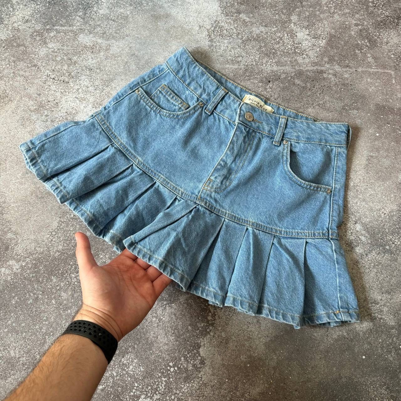 20471120 Amazing Pleated Y2K Blue Mini Skirt (Japanese Vibe) Size 26" / US 2 / IT 38 - 2 Thumbnail