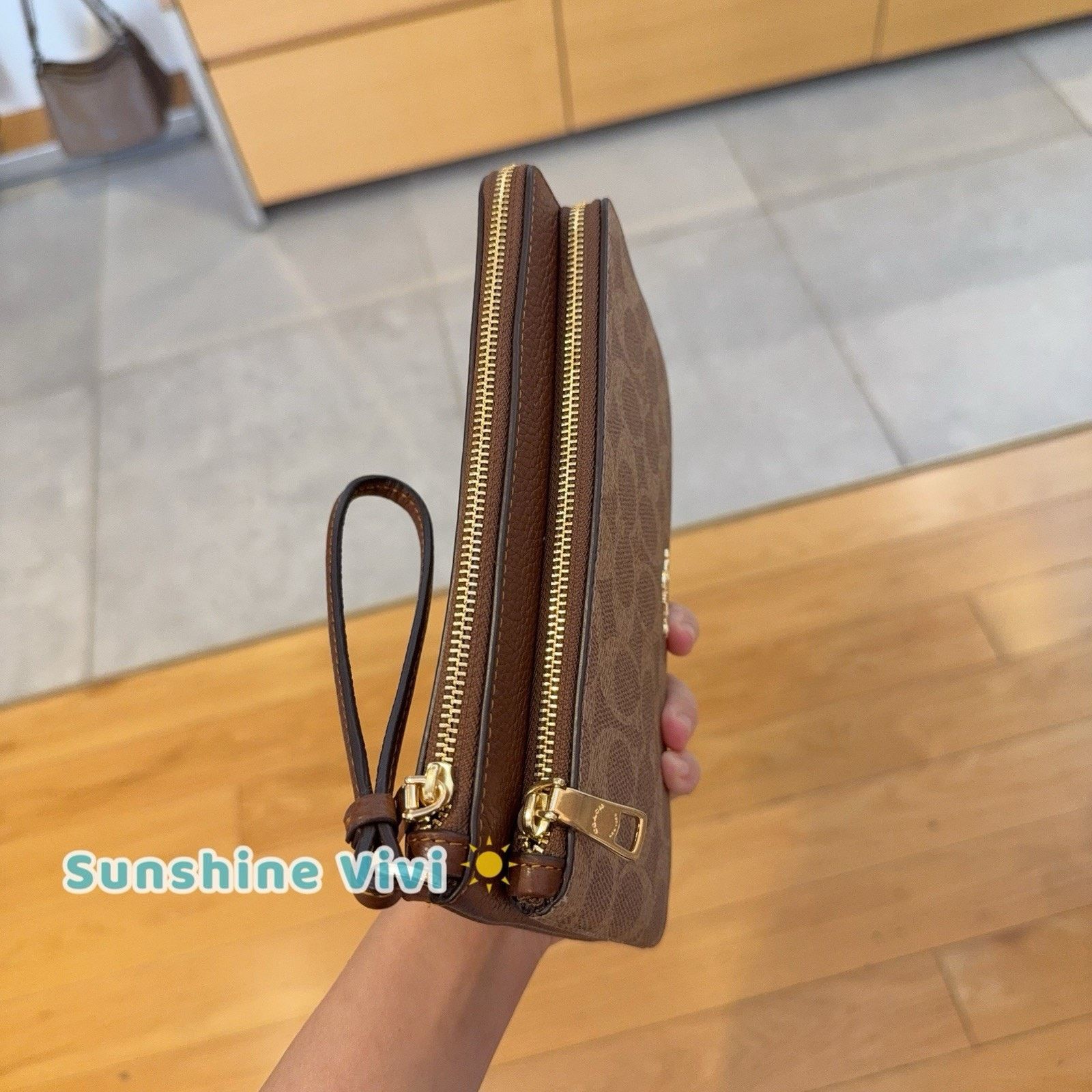 Coach NWT Coach Double Zip Wallet Wristlet CX161 Gold/Tan/Brown Size ONE SIZE - 2 Thumbnail