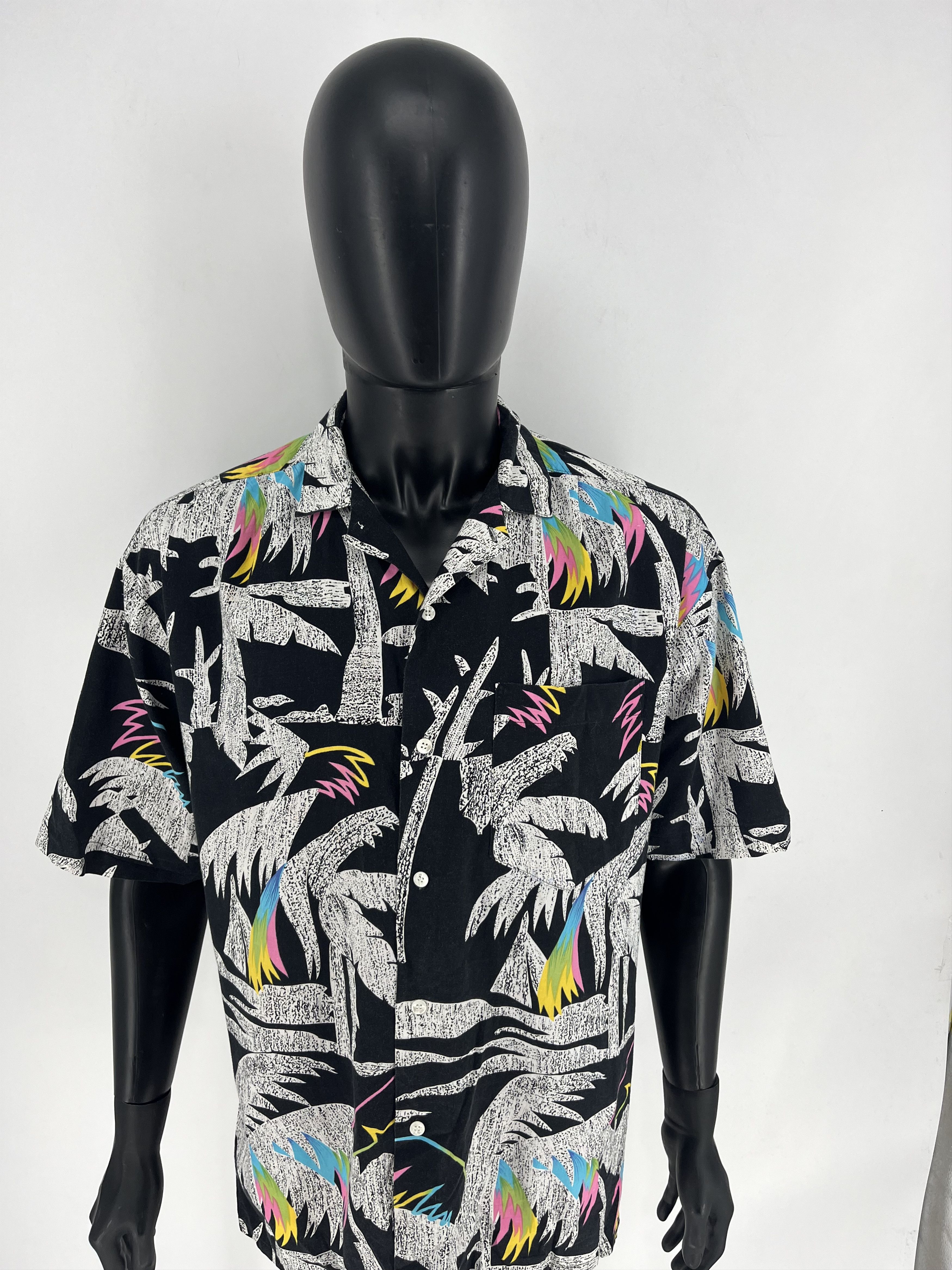 Vintage Vintage Y2K Art Streetwear Hawaiian Travis Scott style Size US L / EU 52-54 / 3 - 5 Thumbnail
