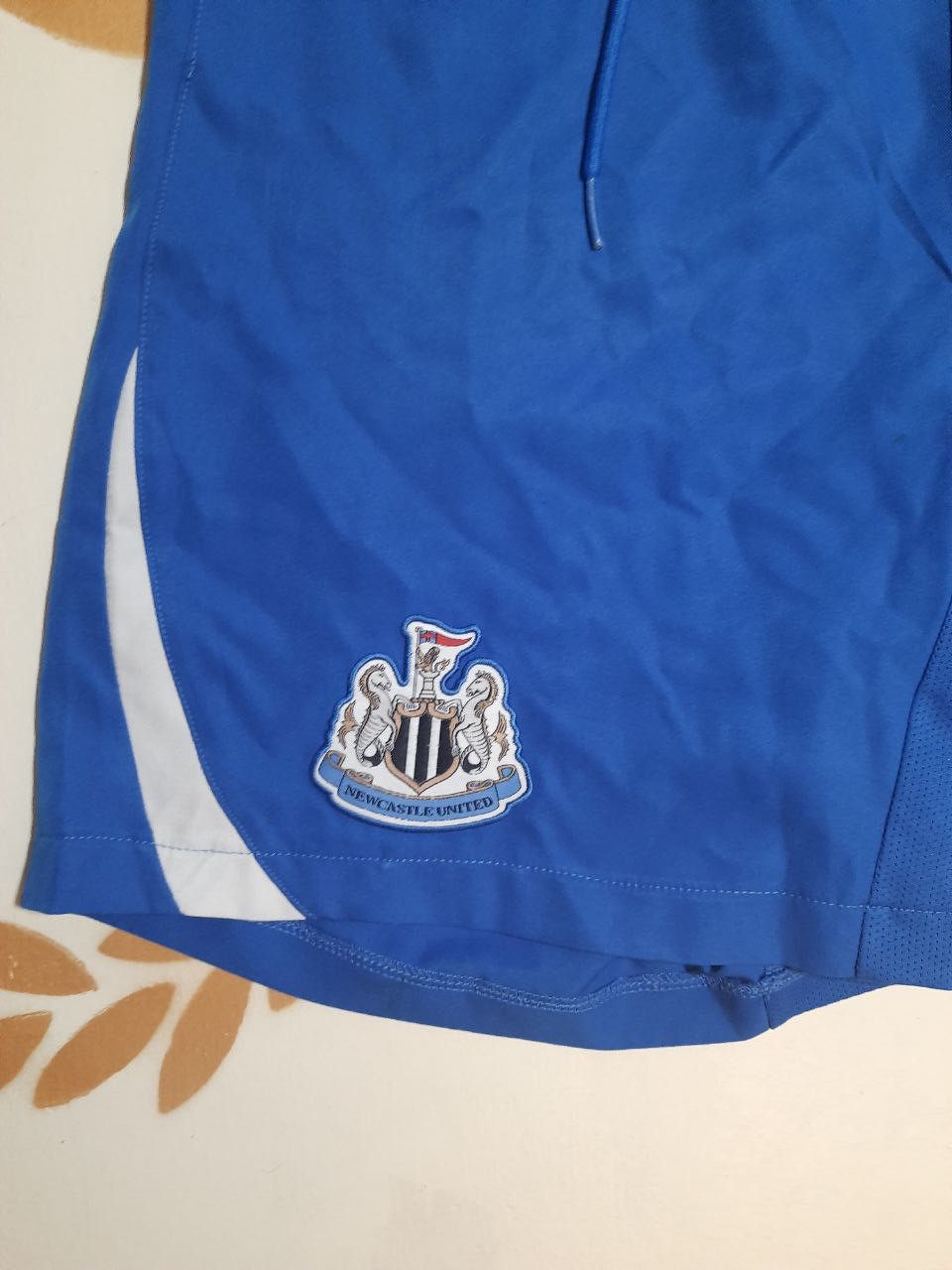 Puma Puma Newcastle United FC Shorts 2010-2011 Size US 32 / EU 48 - 8 Thumbnail