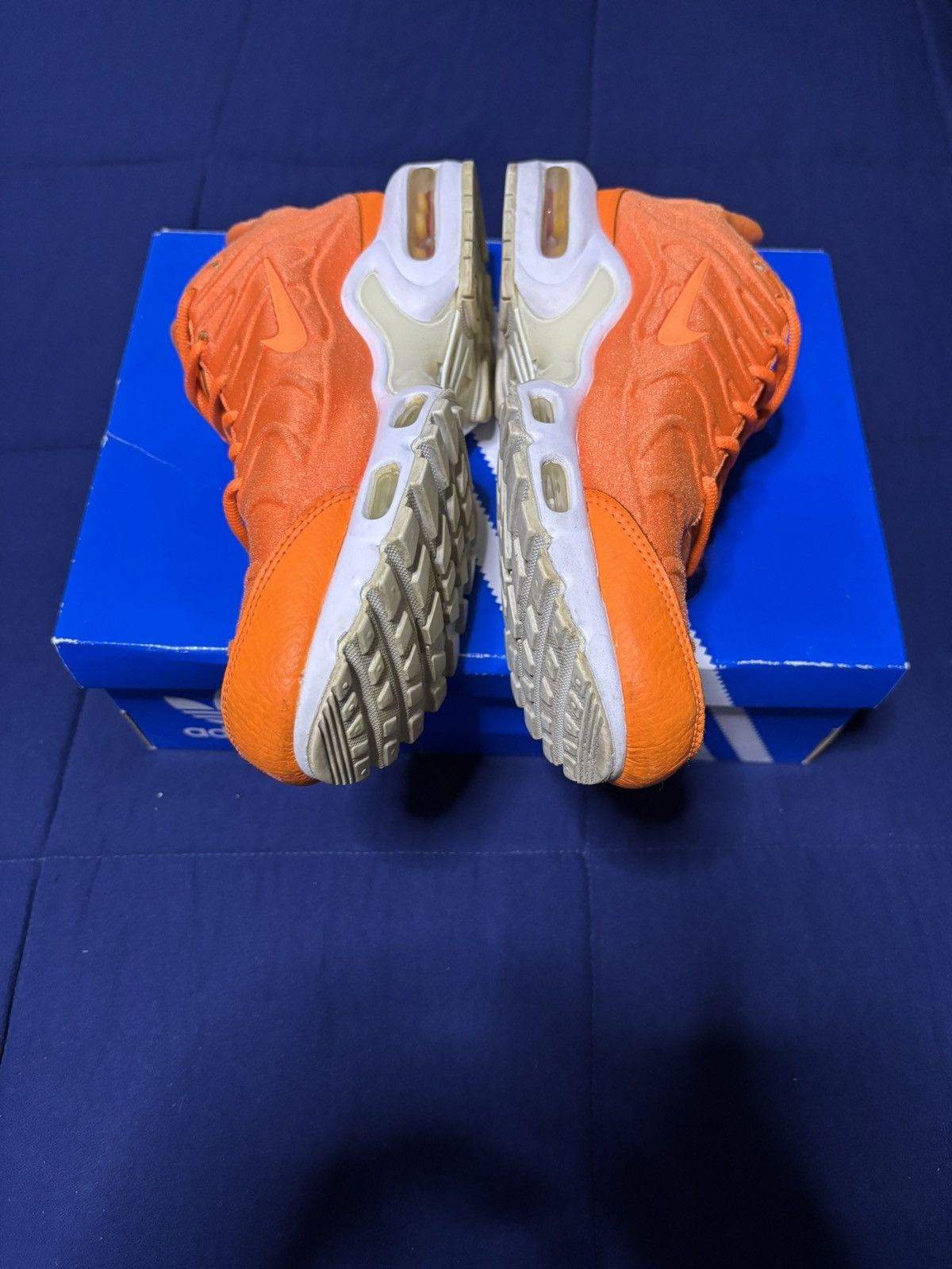 Nike Nike Air Max Plus SE Just Do It 2018 Size 8M/9.5W Size US 8 / EU 41 - 3 Thumbnail