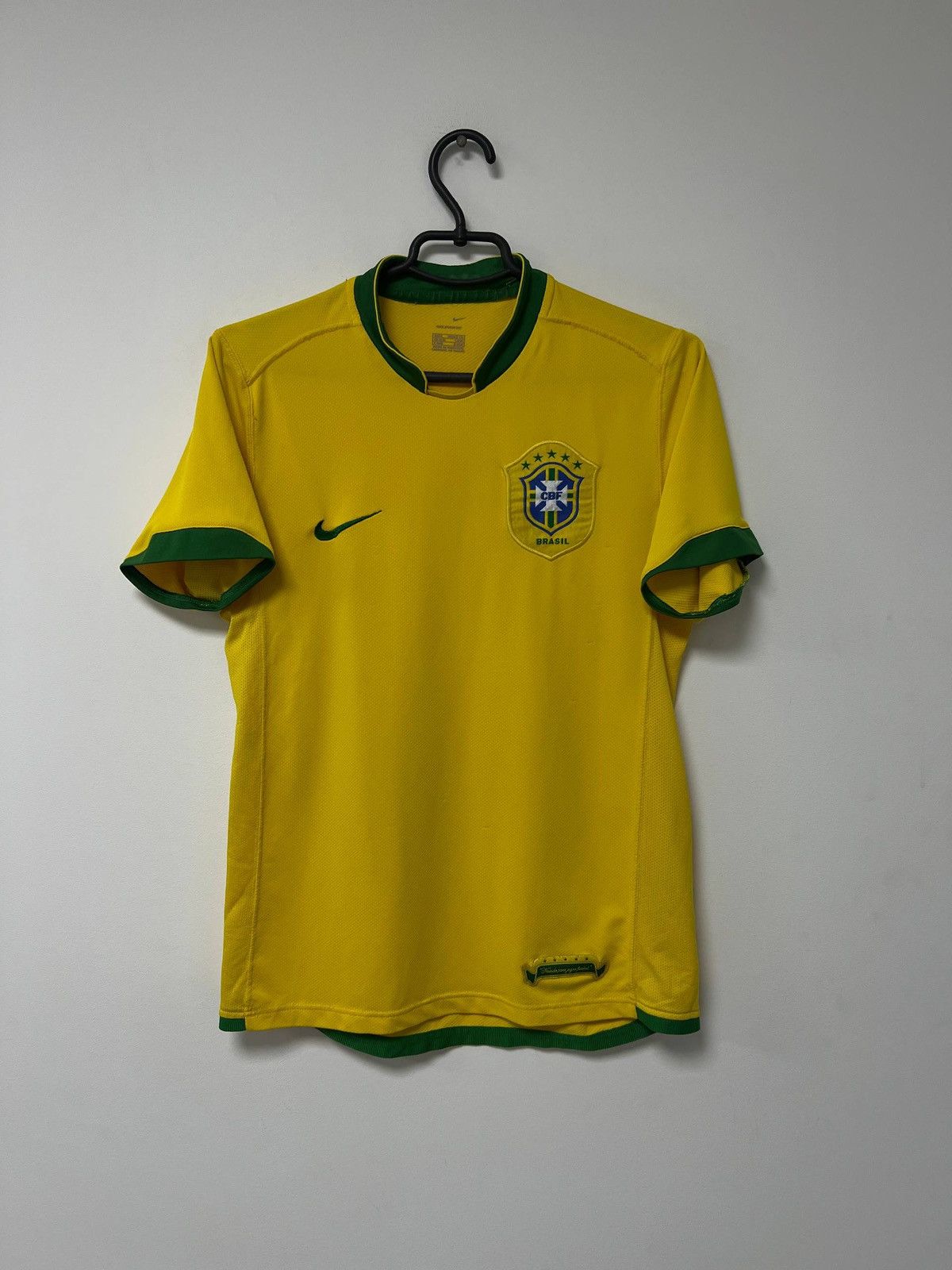 Nike Brazil World Cup 2006-2007 Football Shirt Brasil Nike S Size US S / EU 44-46 / 1 - 3 Thumbnail