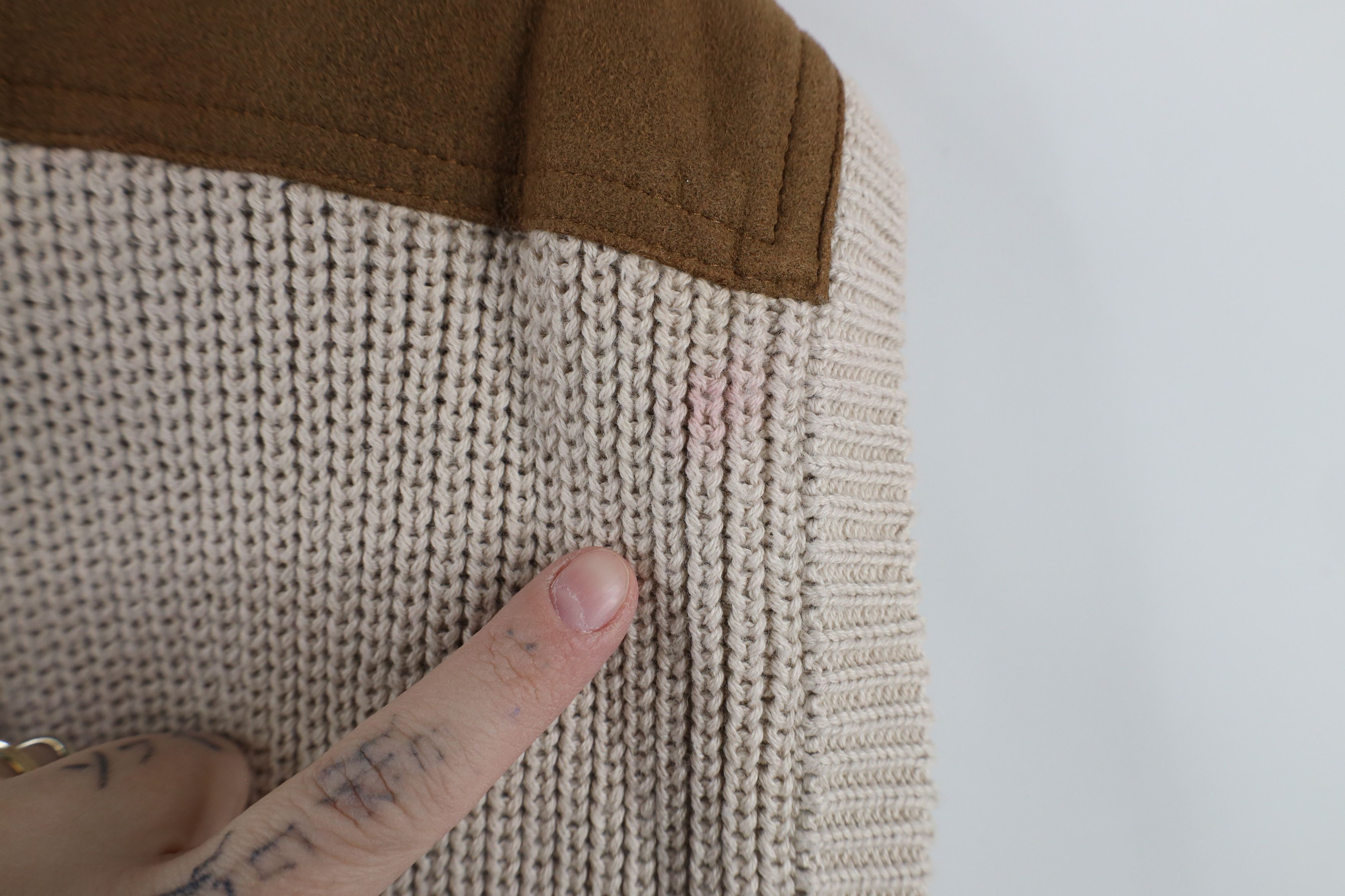 Orvis × Vintage Vintage Orvis Suede Trim Ribbed Knit Sweater Vest Jacket Size US XXL / EU 58 / 5 - 6 Thumbnail