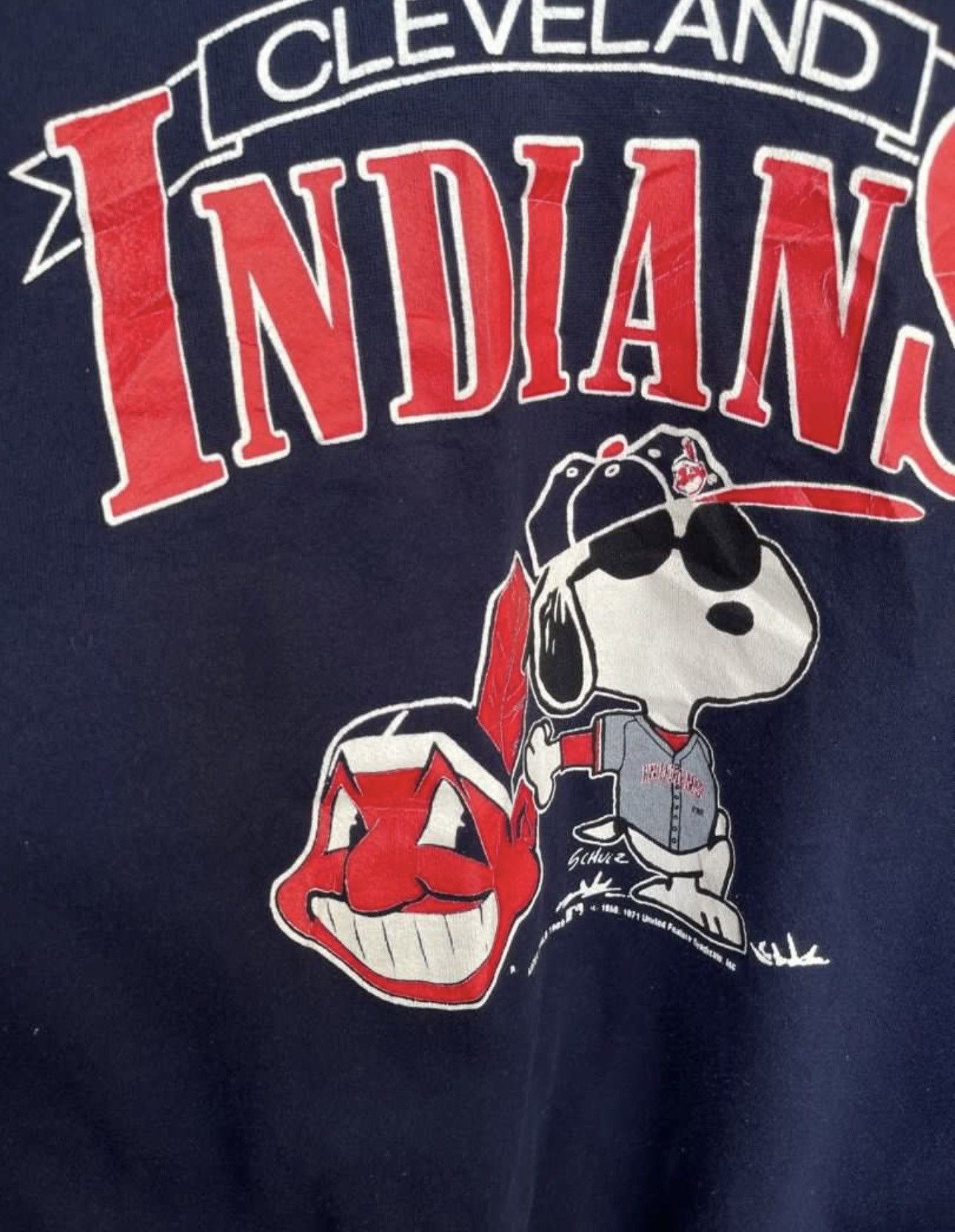 MLB Vintage Cleveland Indians MlB sweatshirt peanut cartoon Size US L / EU 52-54 / 3 - 2 Thumbnail
