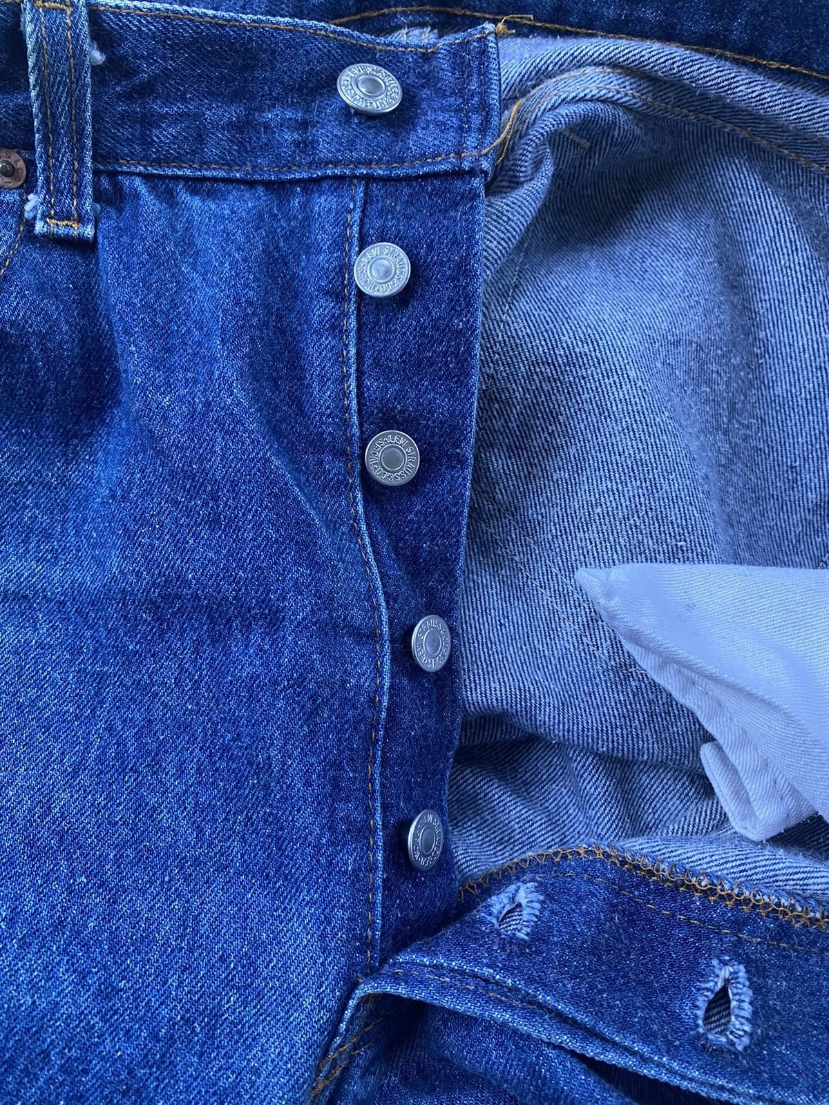 Levi's 90s Vintage Levis 501 Buttonfly Size US 34 / EU 50 - 10 Thumbnail