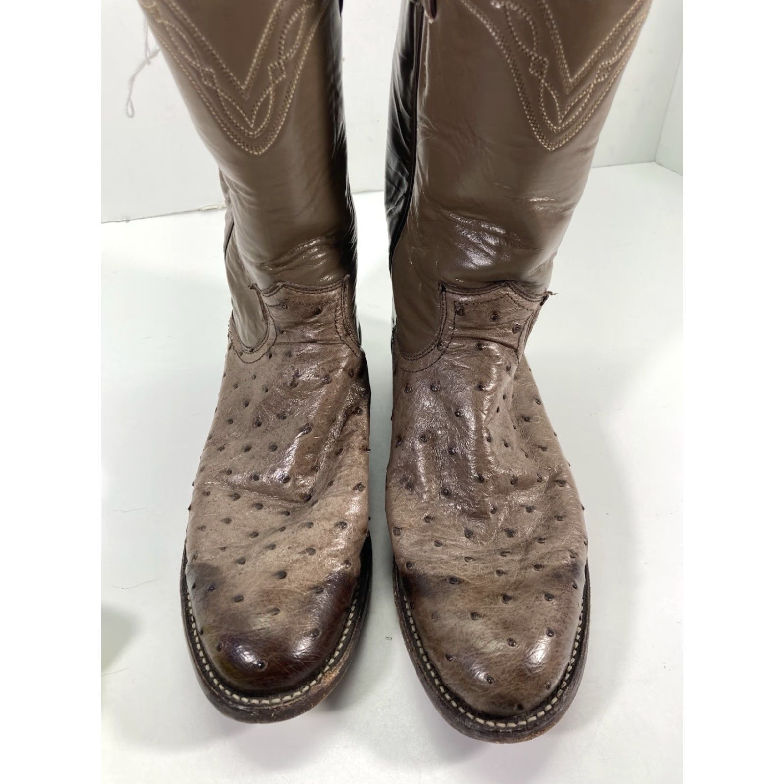 Justin Boots Justin Boots Women Full Quill Ostrich Size 6 Narrow Taupe Exotic Leather Y4283 Size US 6 / IT 36 - 3 Thumbnail