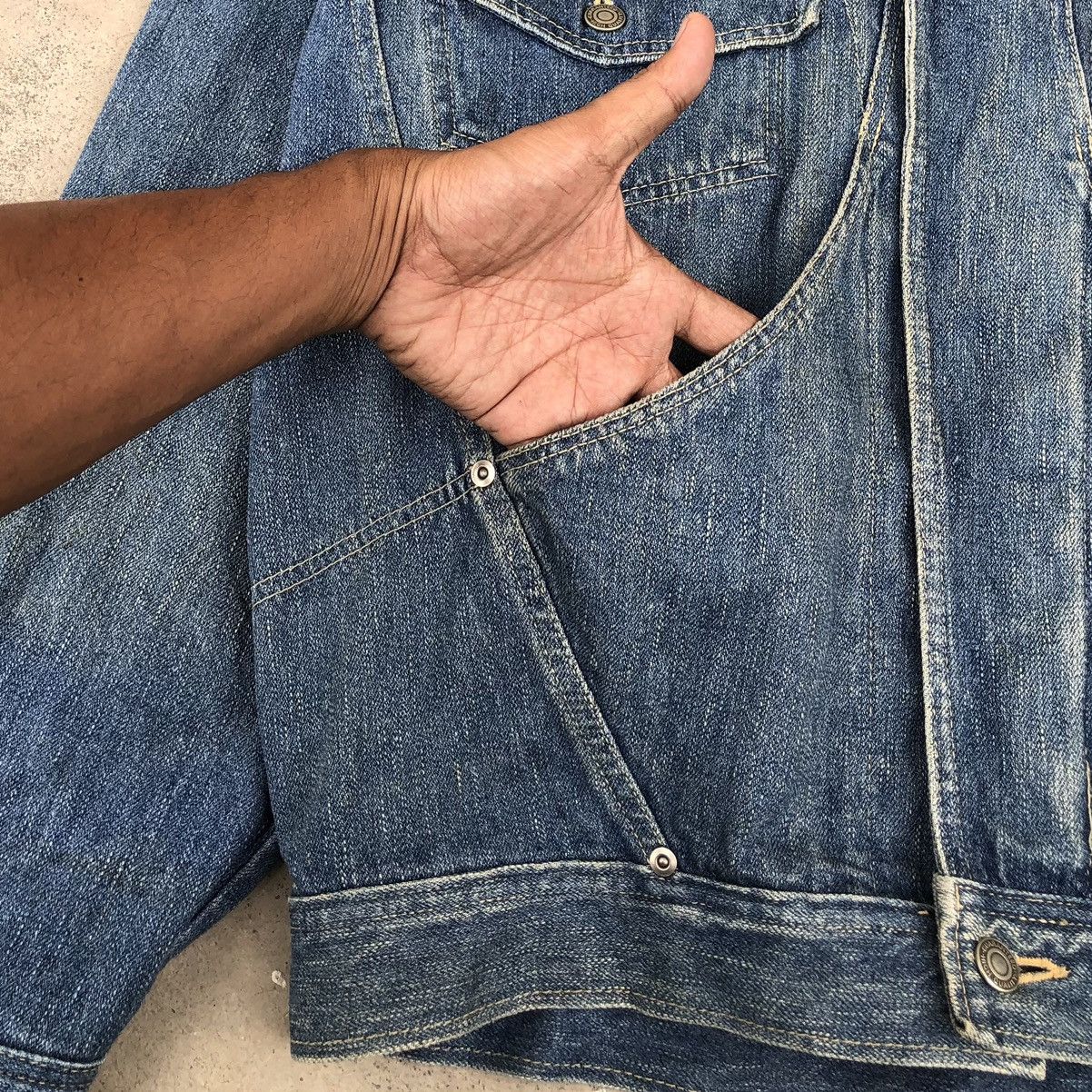 Vintage Vintage 1980s Denim Bomber Buckle Jacket Pockets Size US L / EU 52-54 / 3 - 9 Thumbnail
