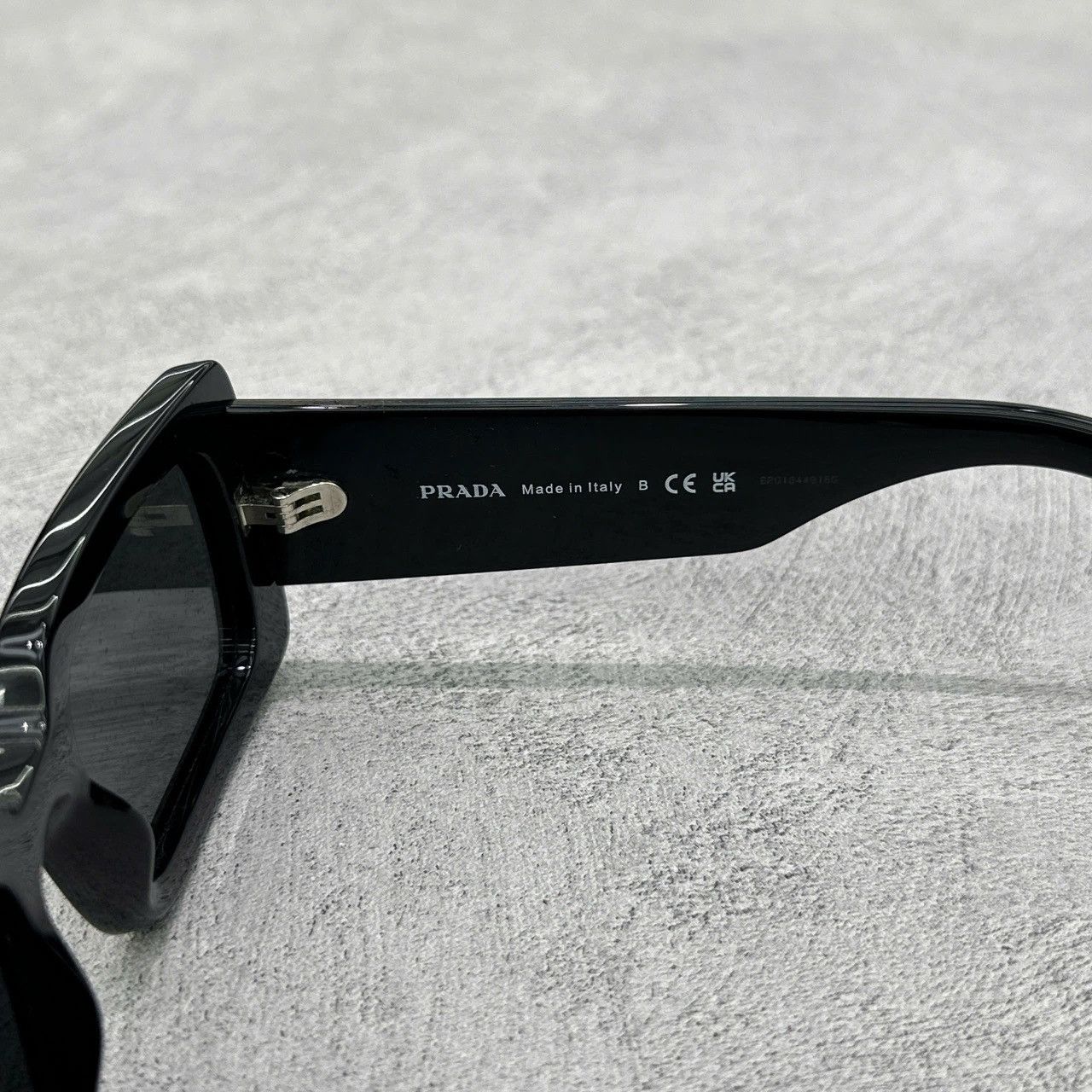 Prada PRADA 0PR A07S 1AB5S0 SUNGLASSES Size ONE SIZE - 9 Thumbnail
