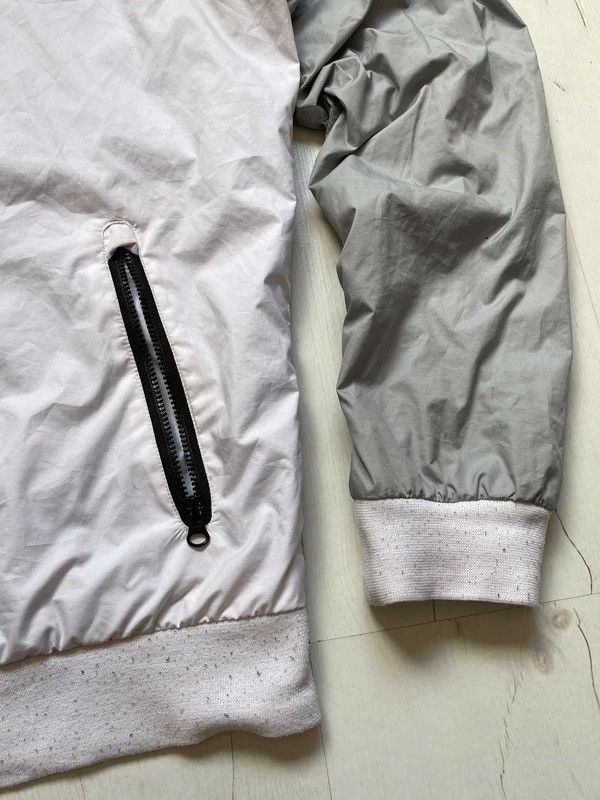 Nike Nike 2018 Windbreaker Jacket Hoodie Zip Lightweight Sz M Size US M / EU 48-50 / 2 - 5 Thumbnail