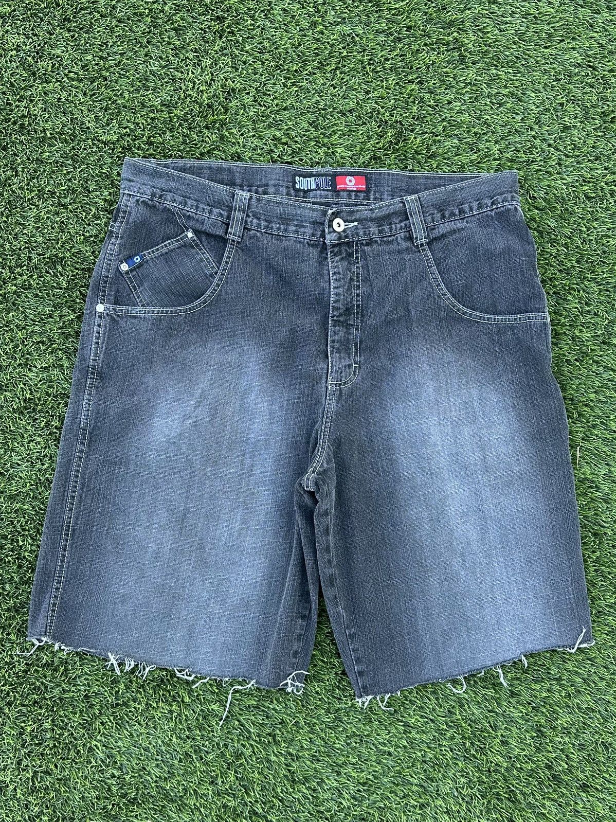 Southpole Vintage y2k super baggy Southpole jorts size 40 Size US 40 / EU 56 - 4 Thumbnail